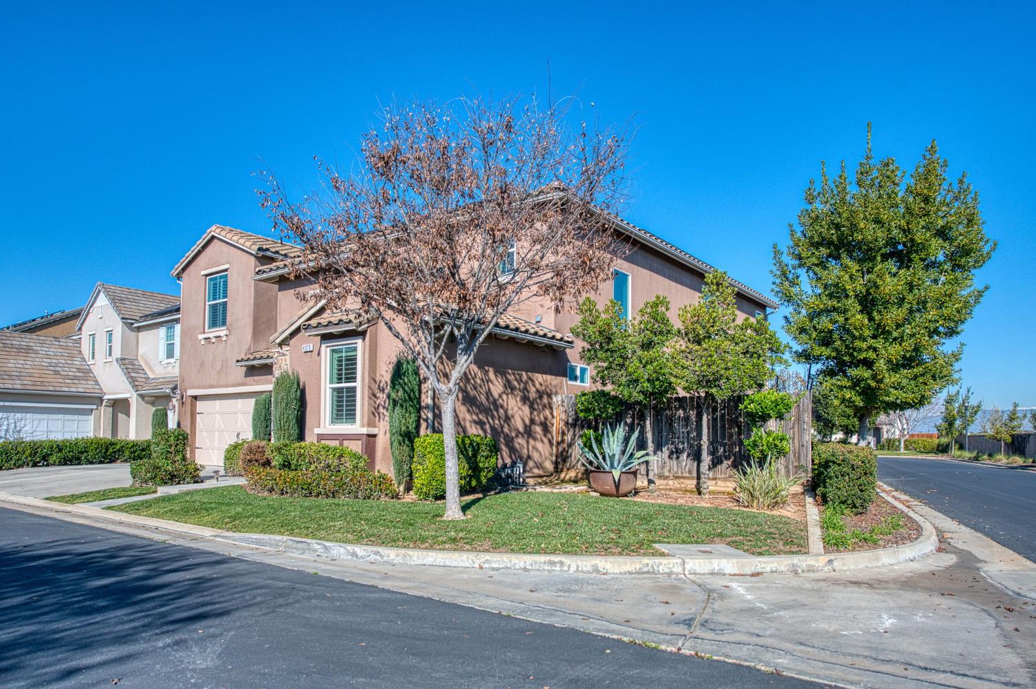 4379 Heritage Ave, Clovis, CA 93619