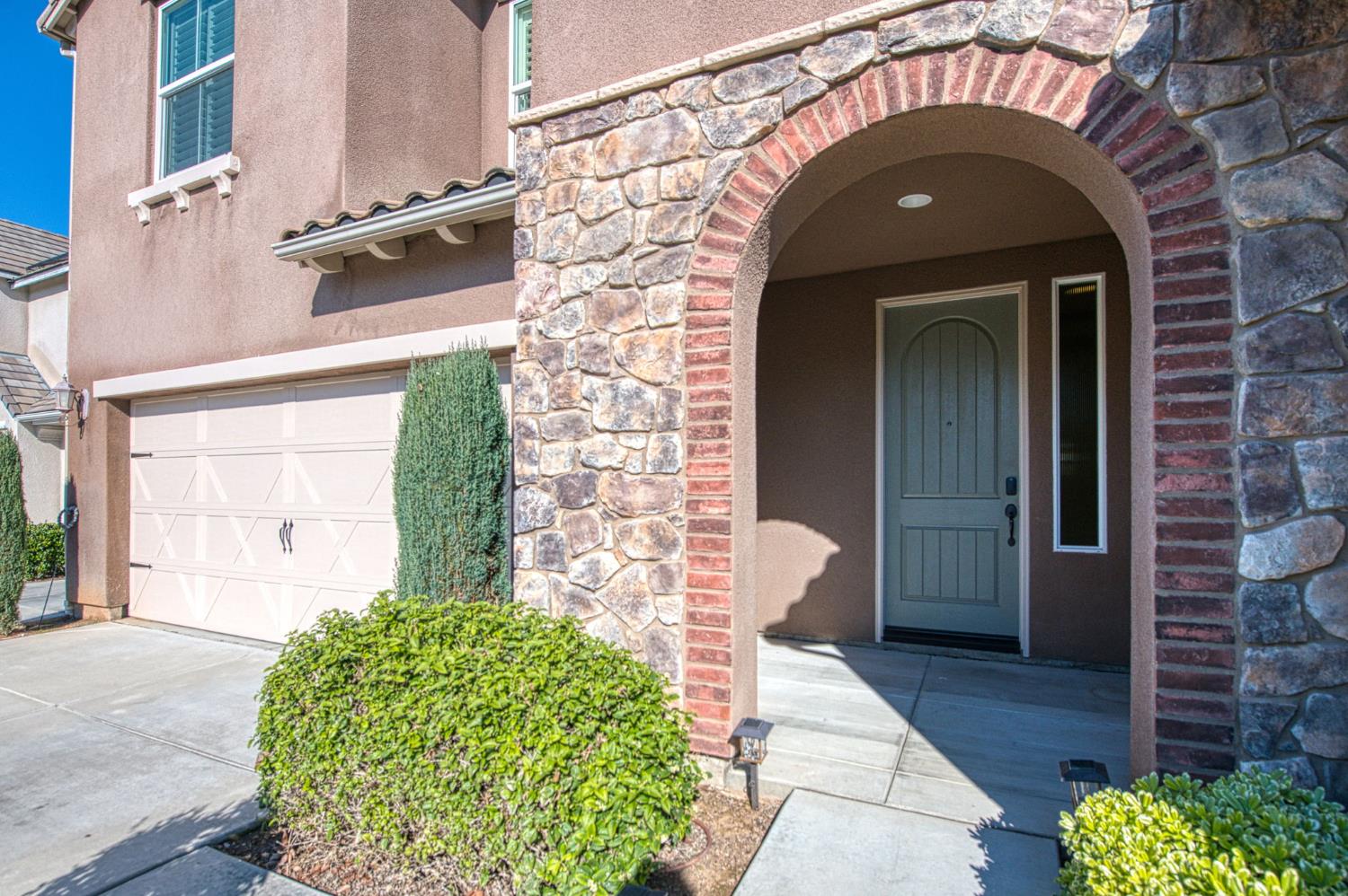 4379 Heritage Ave, Clovis, CA 93619