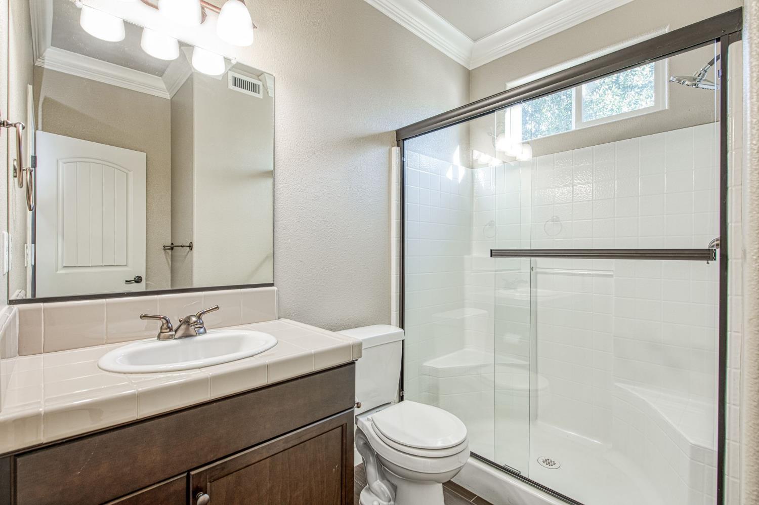 4379 Heritage Ave, Clovis, CA 93619