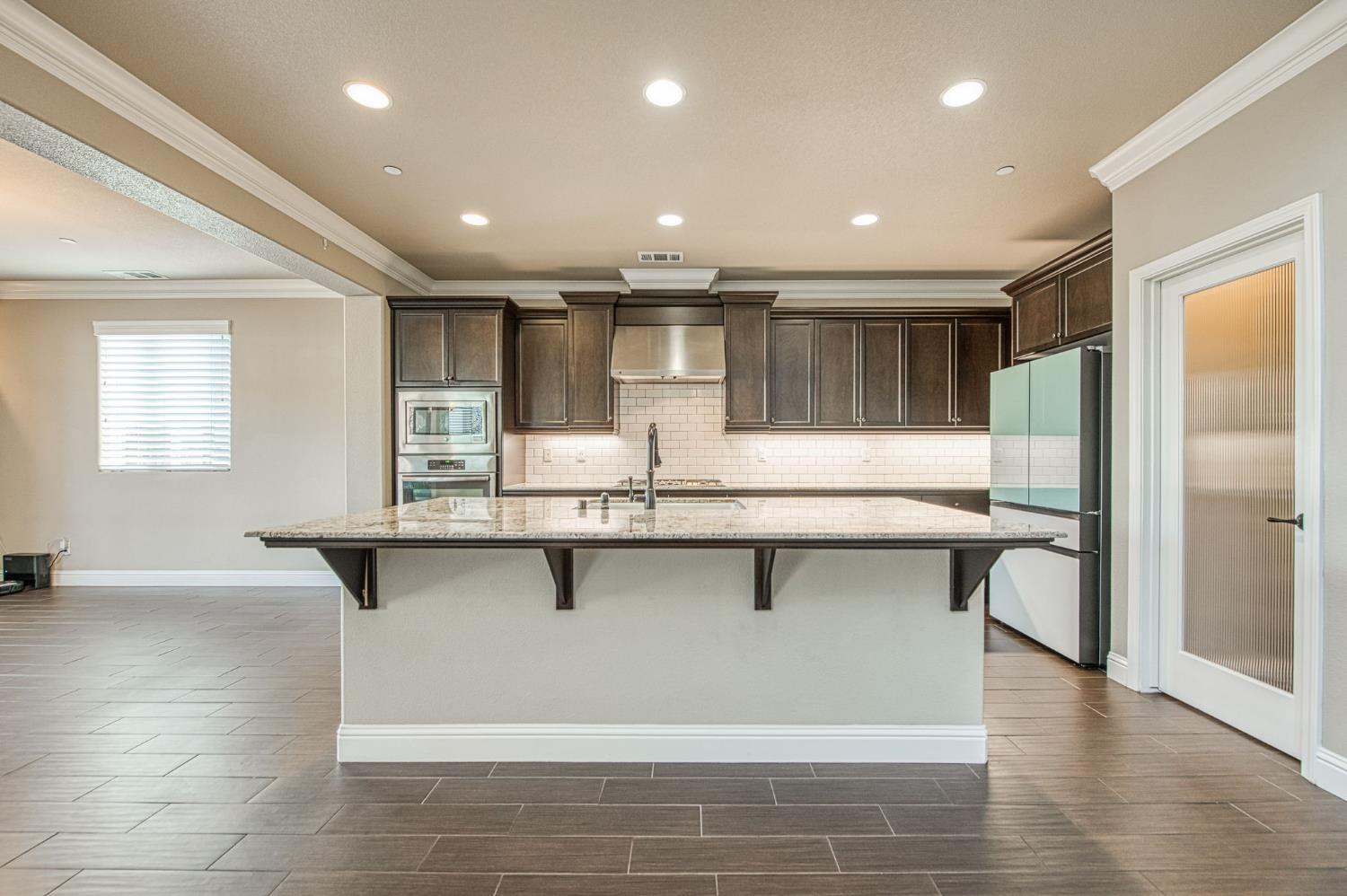 4379 Heritage Ave, Clovis, CA 93619