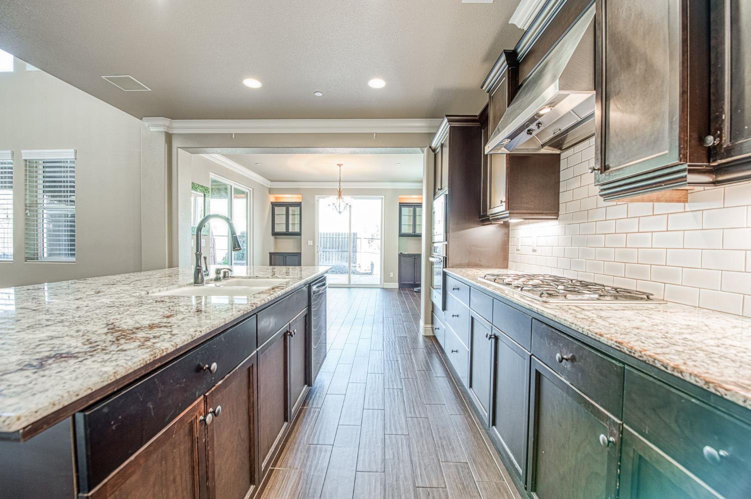 4379 Heritage Ave, Clovis, CA 93619