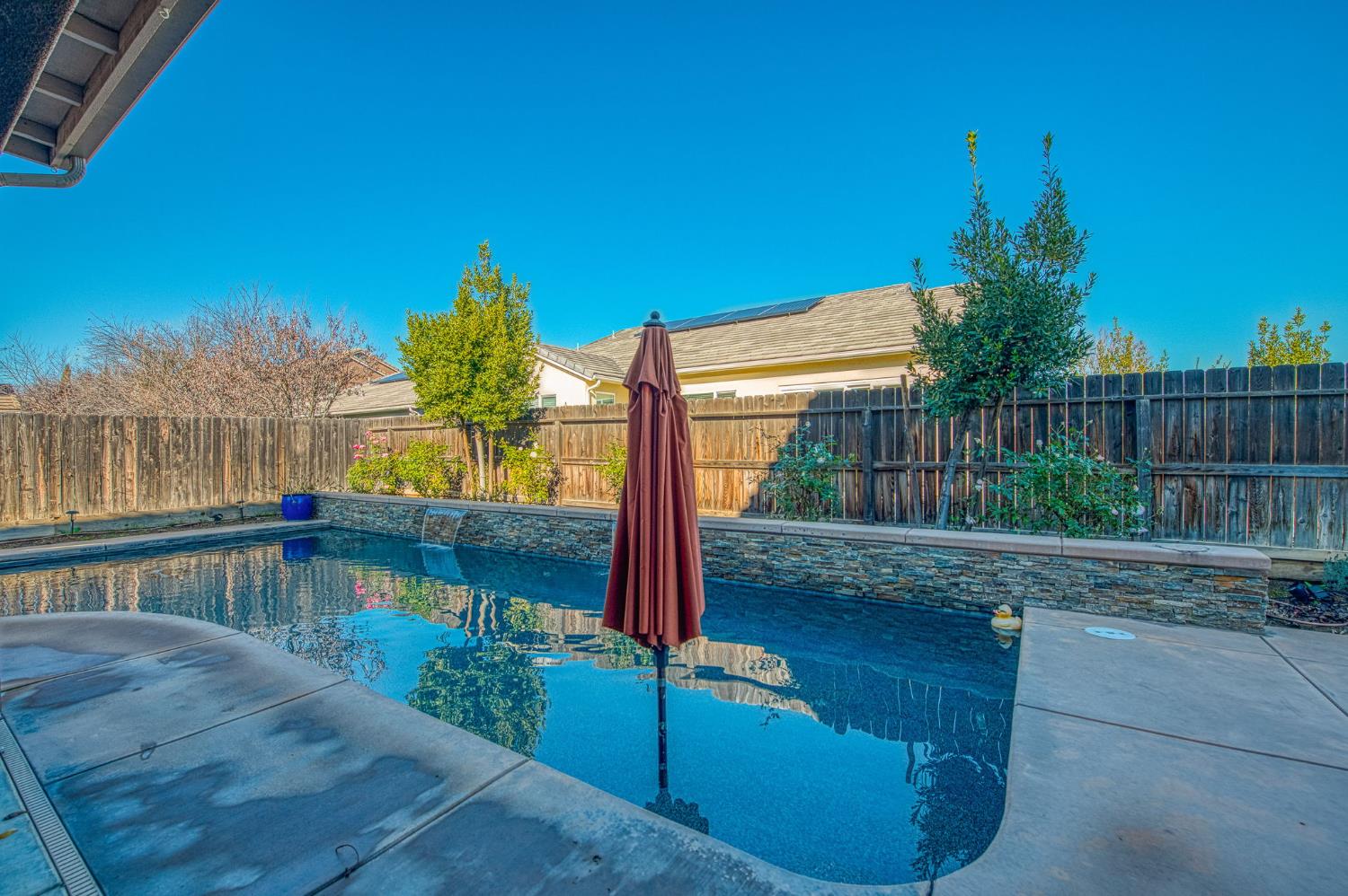 4379 Heritage Ave, Clovis, CA 93619