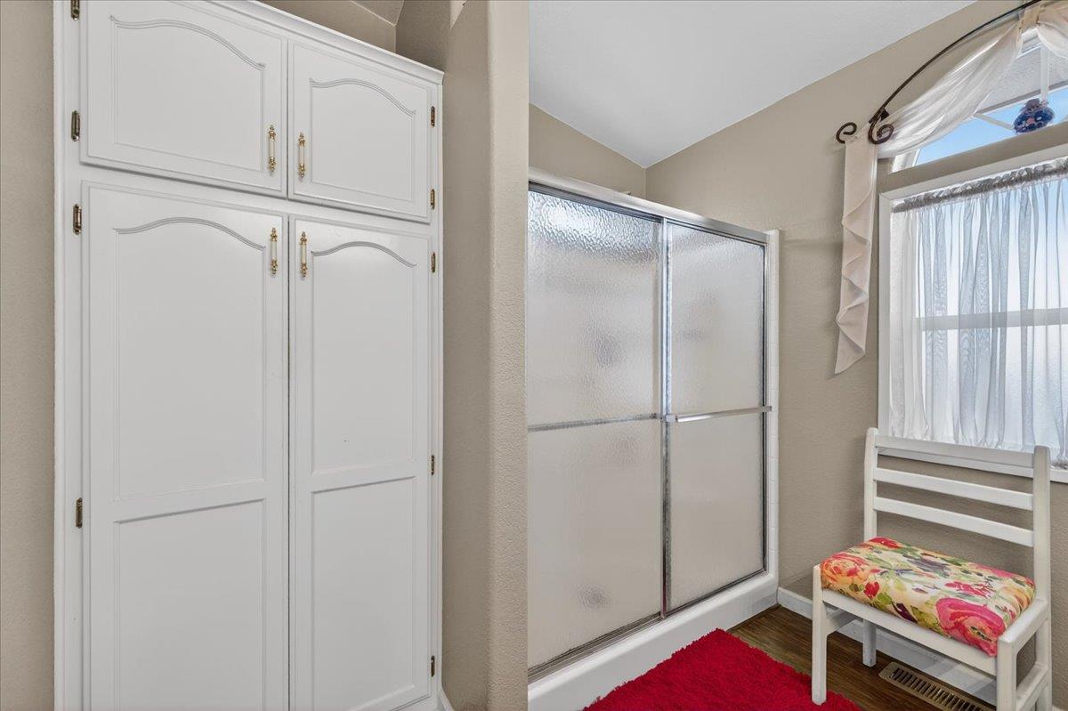 105 W Herndon Ave #3, Pinedale, CA 93650