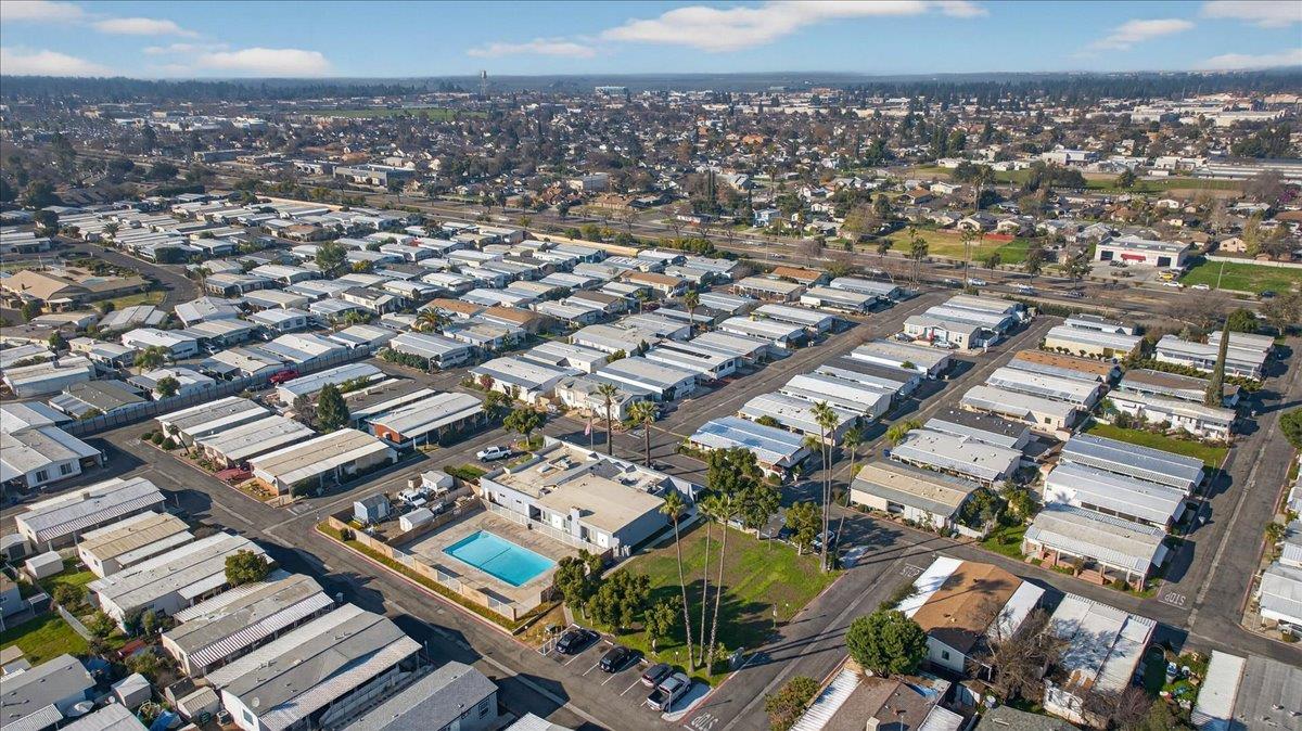 105 W Herndon Ave #3, Pinedale, CA 93650