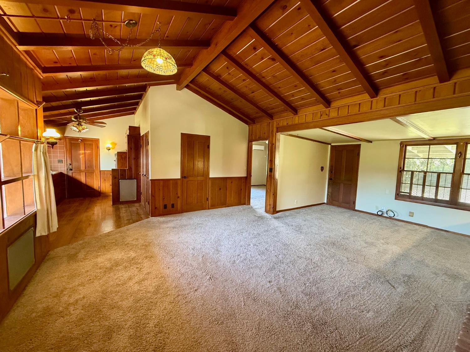 2480 18Th Ave, Kingsburg, CA 93631