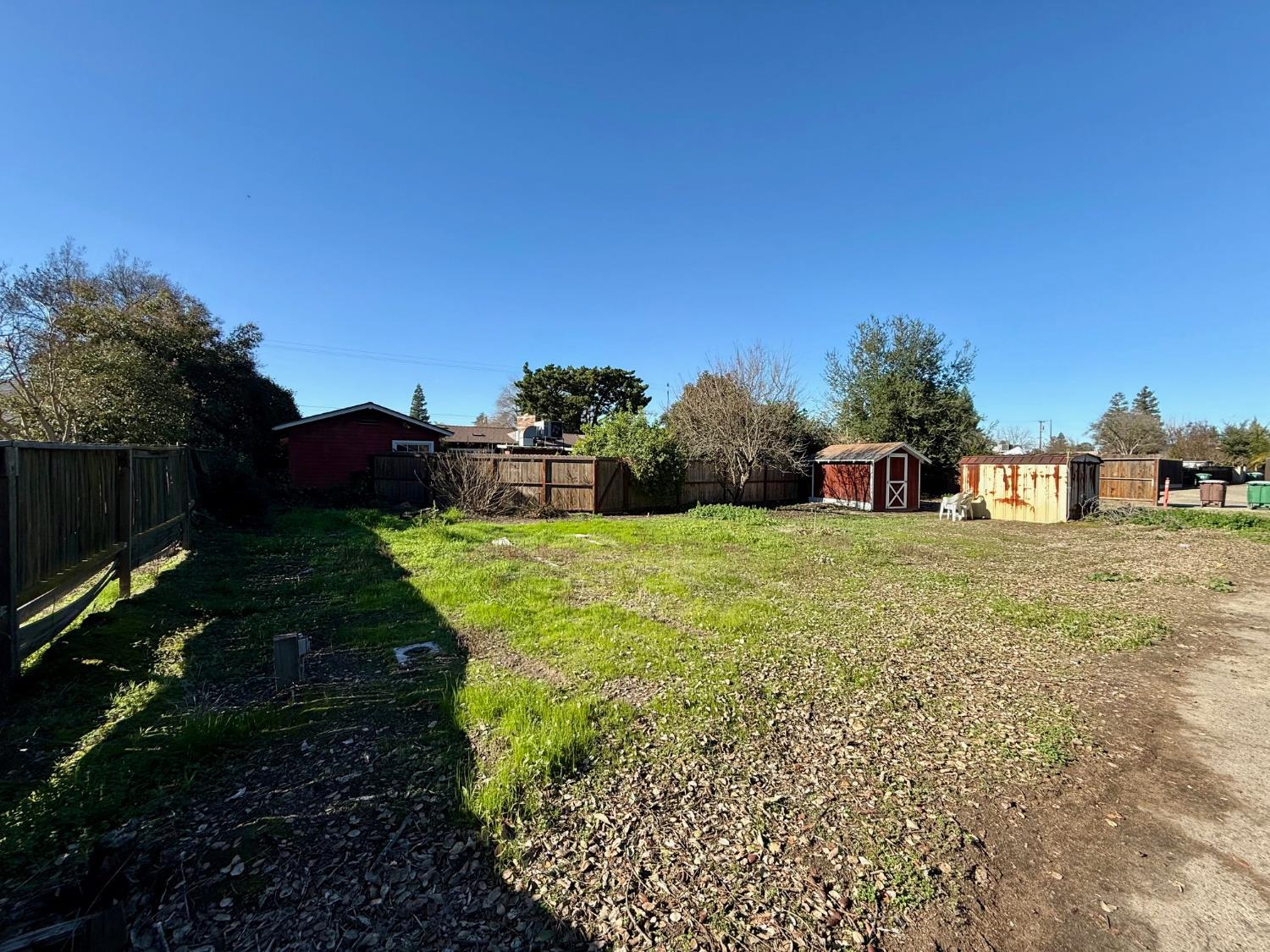 2480 18Th Ave, Kingsburg, CA 93631