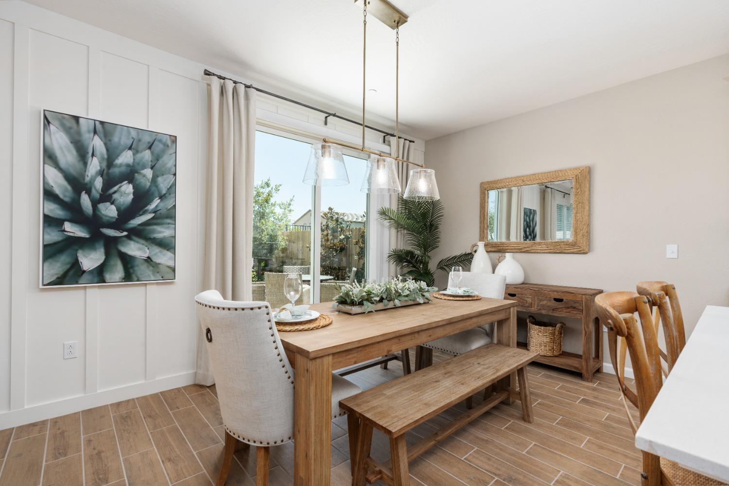 1801 N Arroyo Ave, Fresno, CA 93727