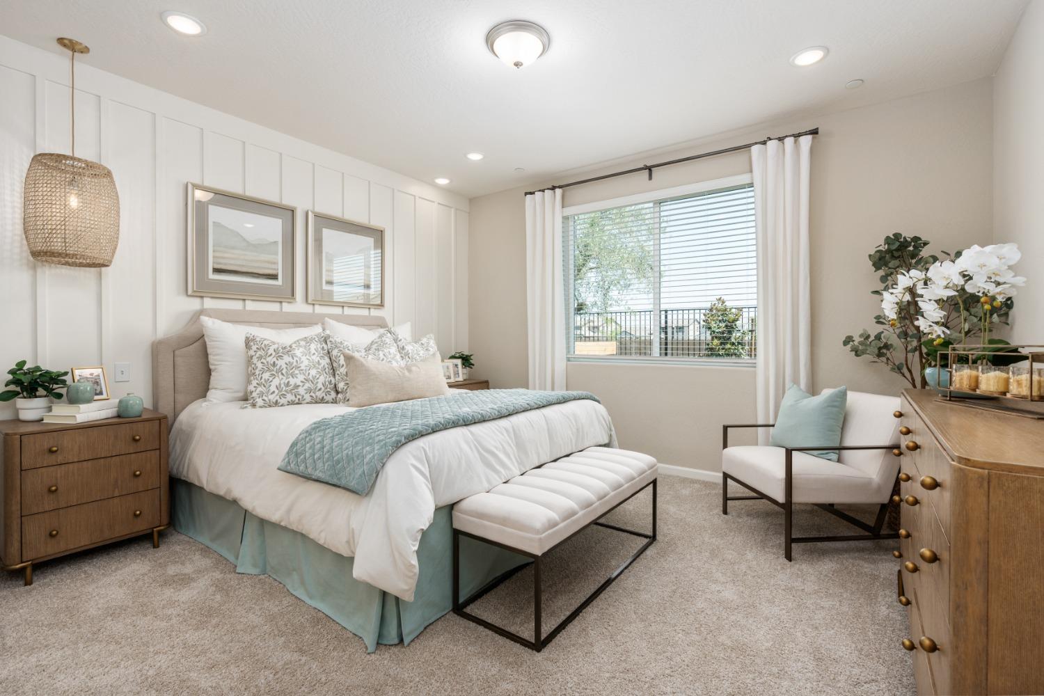 1801 N Arroyo Ave, Fresno, CA 93727