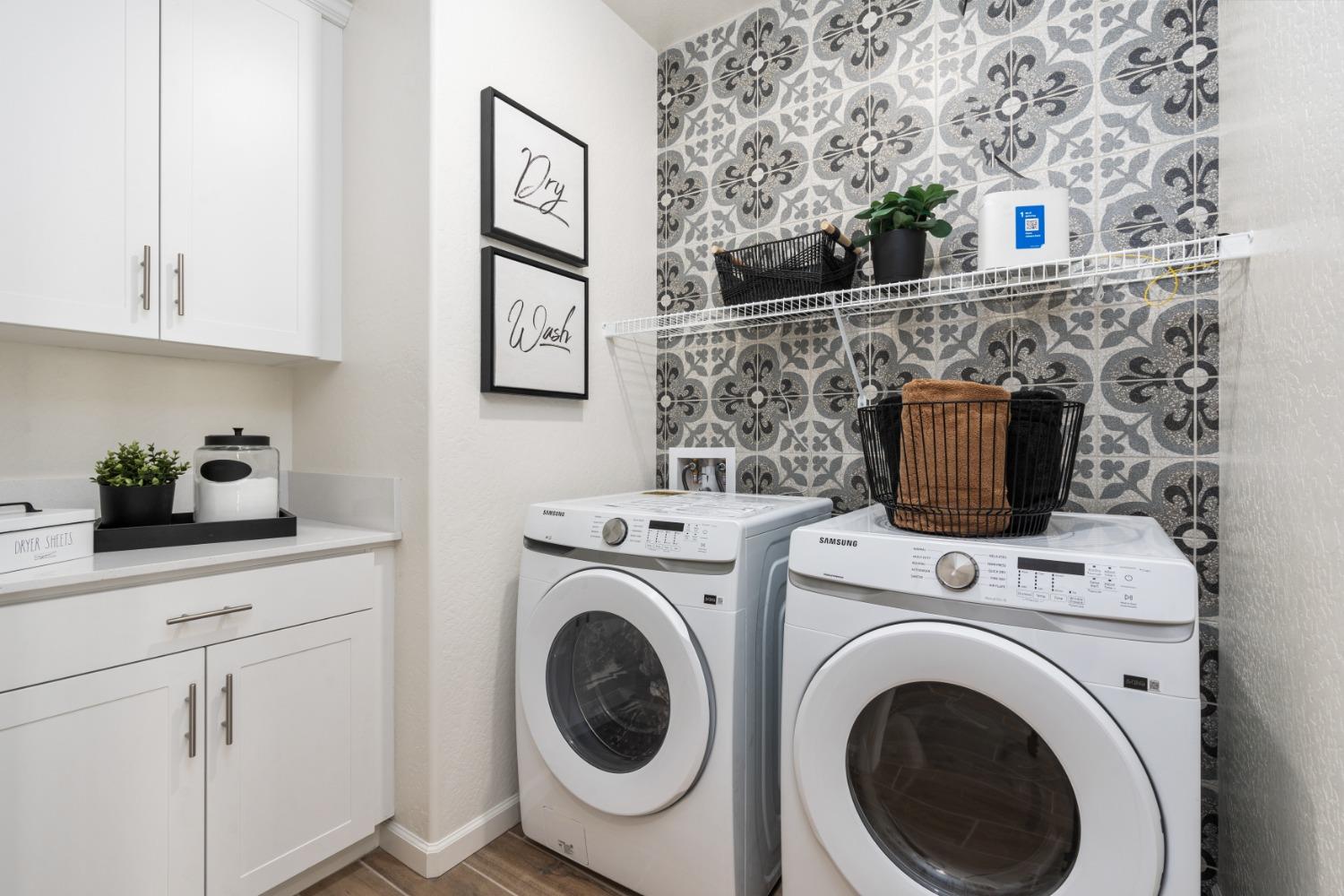 6735 E Home Ave, Fresno, CA 93727