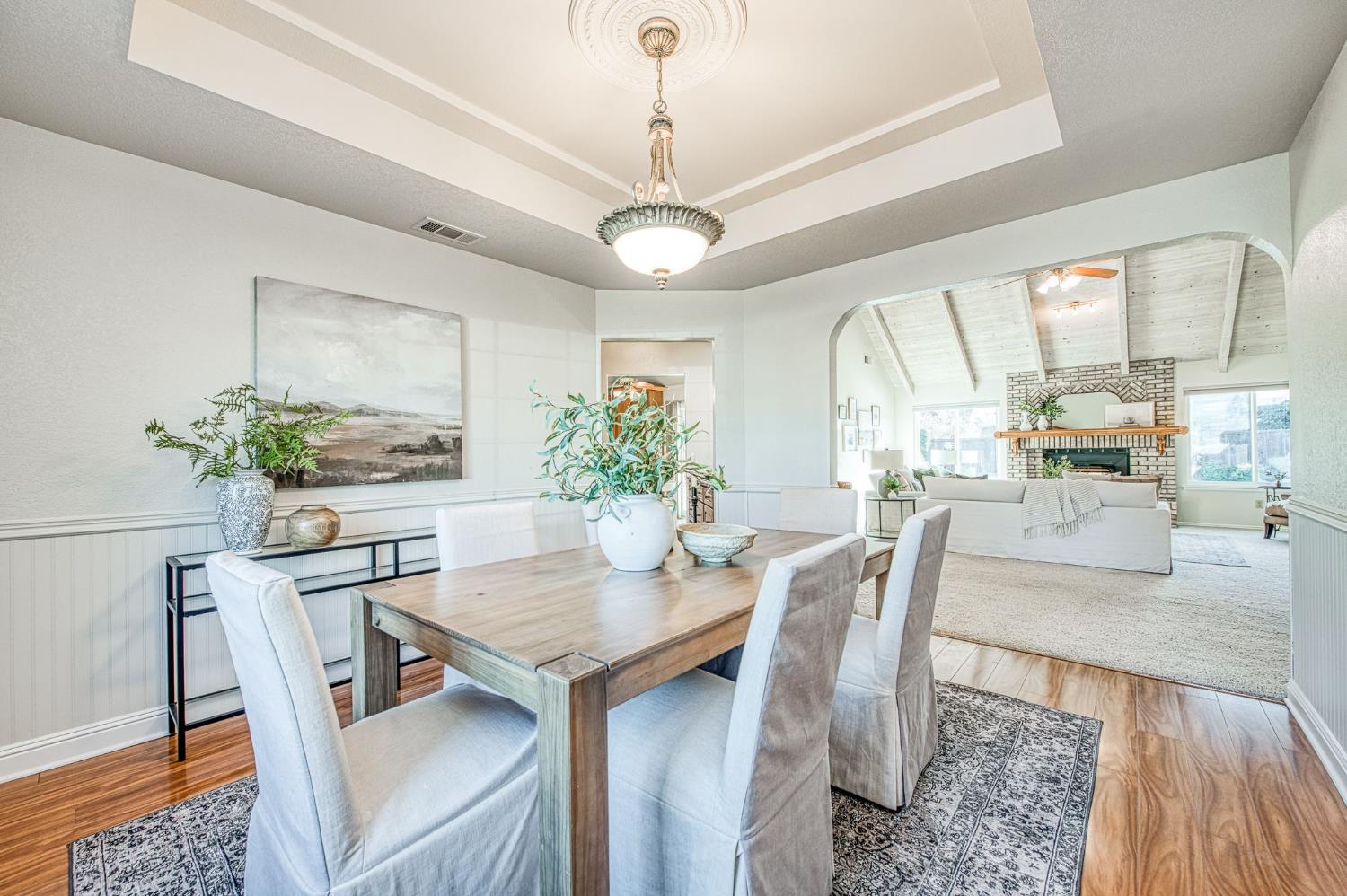 1555 E Portland Ave, Fresno, CA 93720