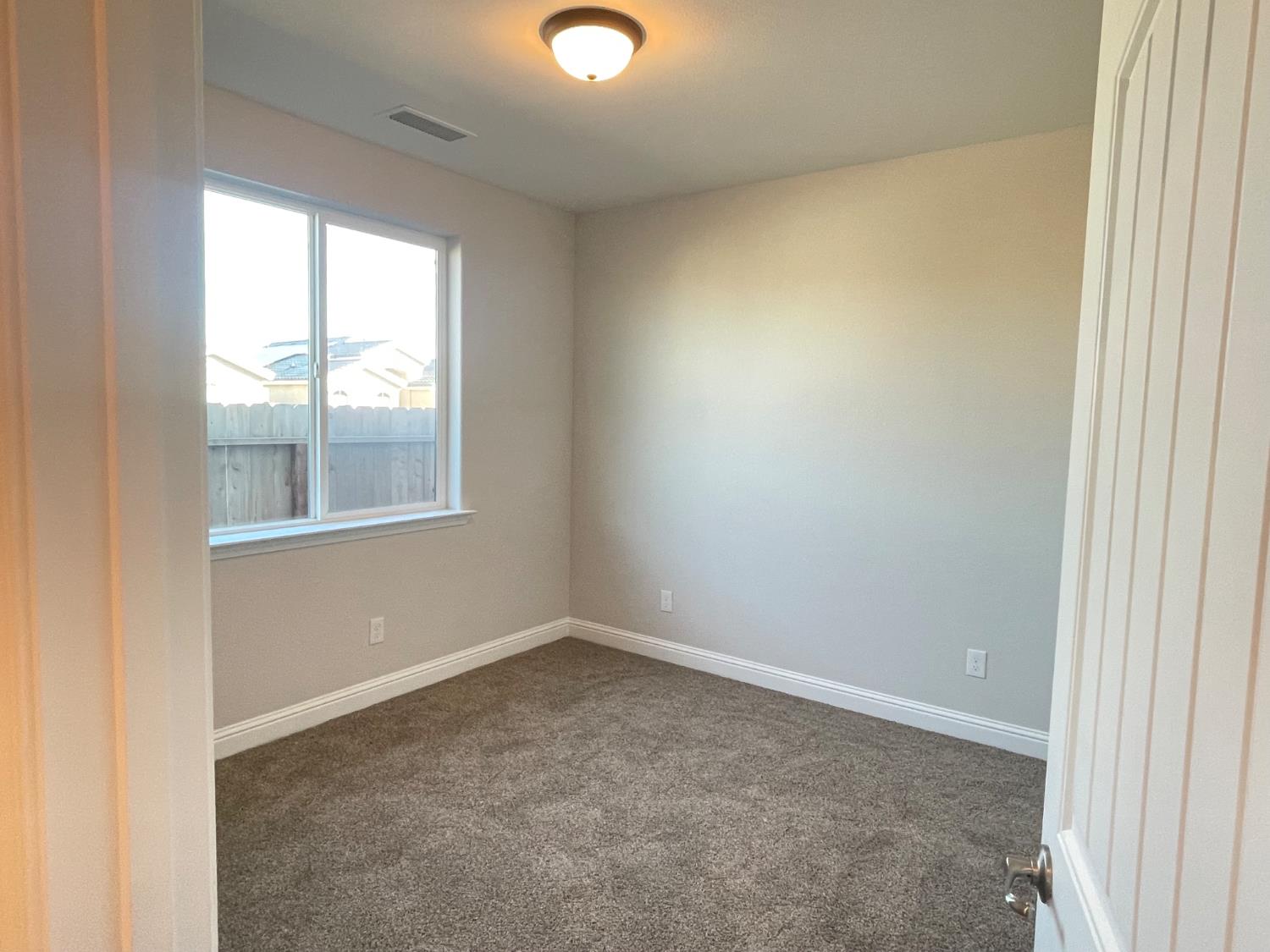 15783 W. Crimson Ave, Kerman, CA 93630