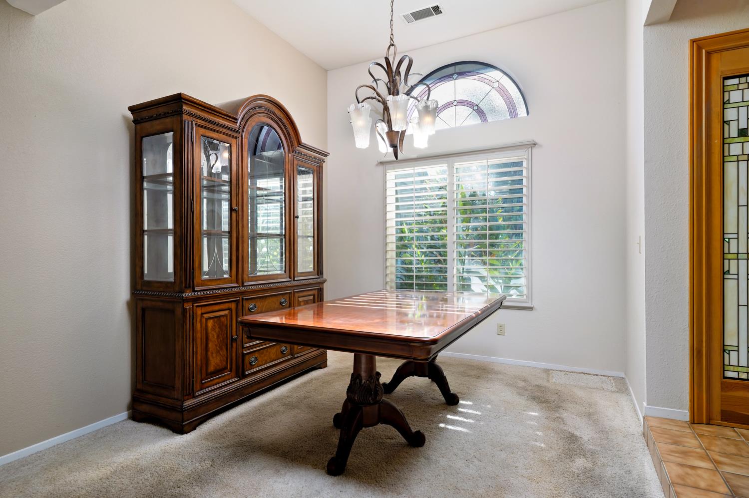 2061 Santa Ana Ave, Clovis, CA 93611