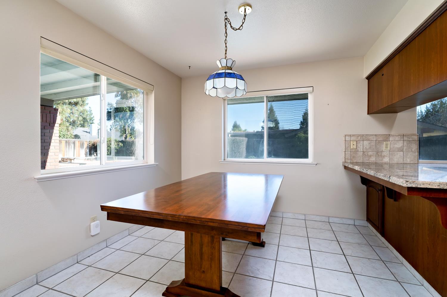 2061 Santa Ana Ave, Clovis, CA 93611