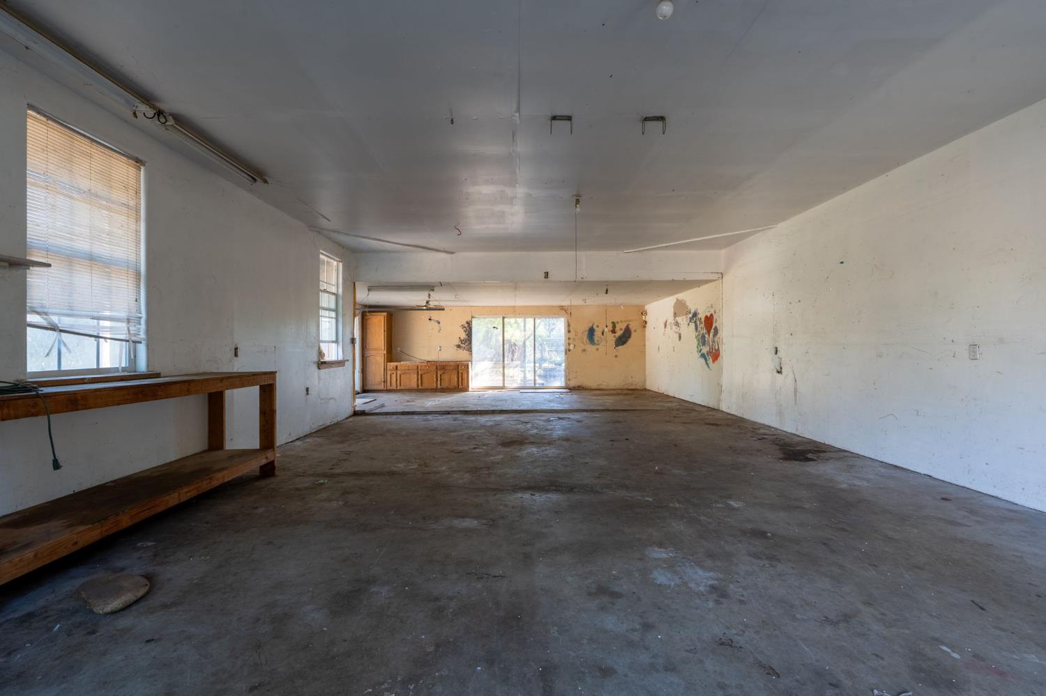 5506 E Heaton Ave, Fresno, CA 93727