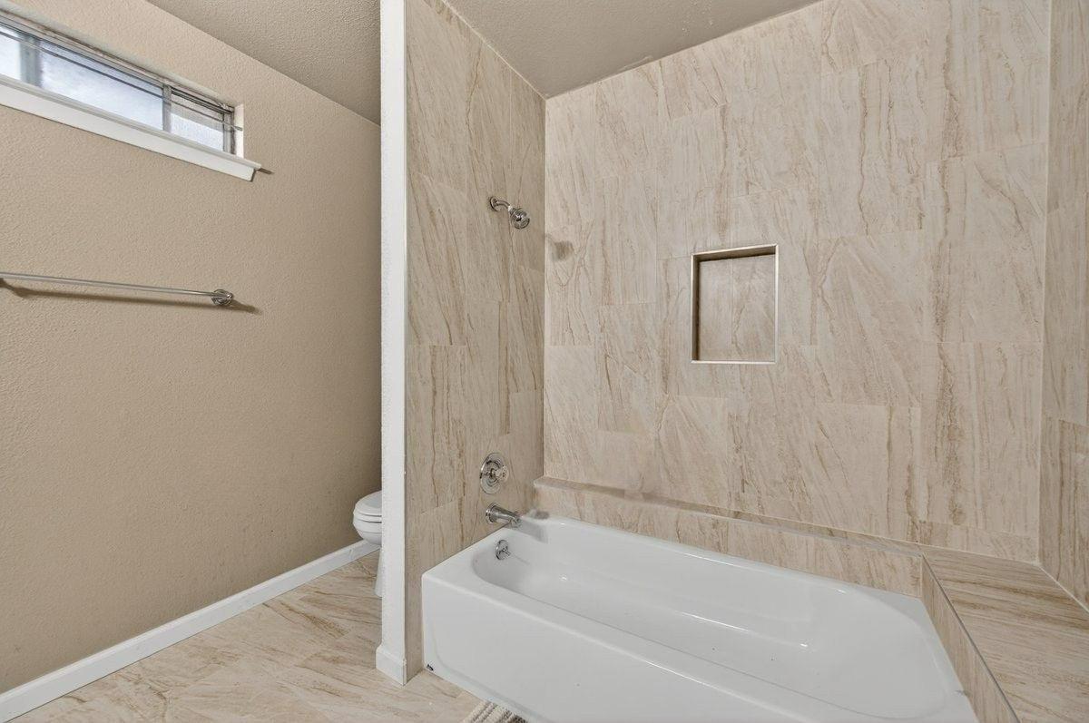 4340 W Brown Ave, Fresno, CA 93722