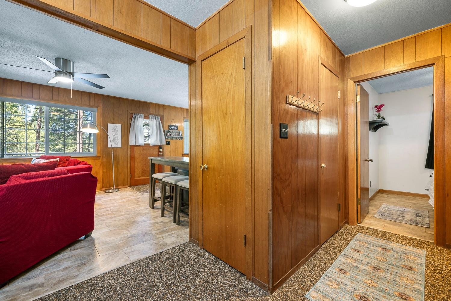 41842 Black Oak Way, Shaver Lake, CA 93664