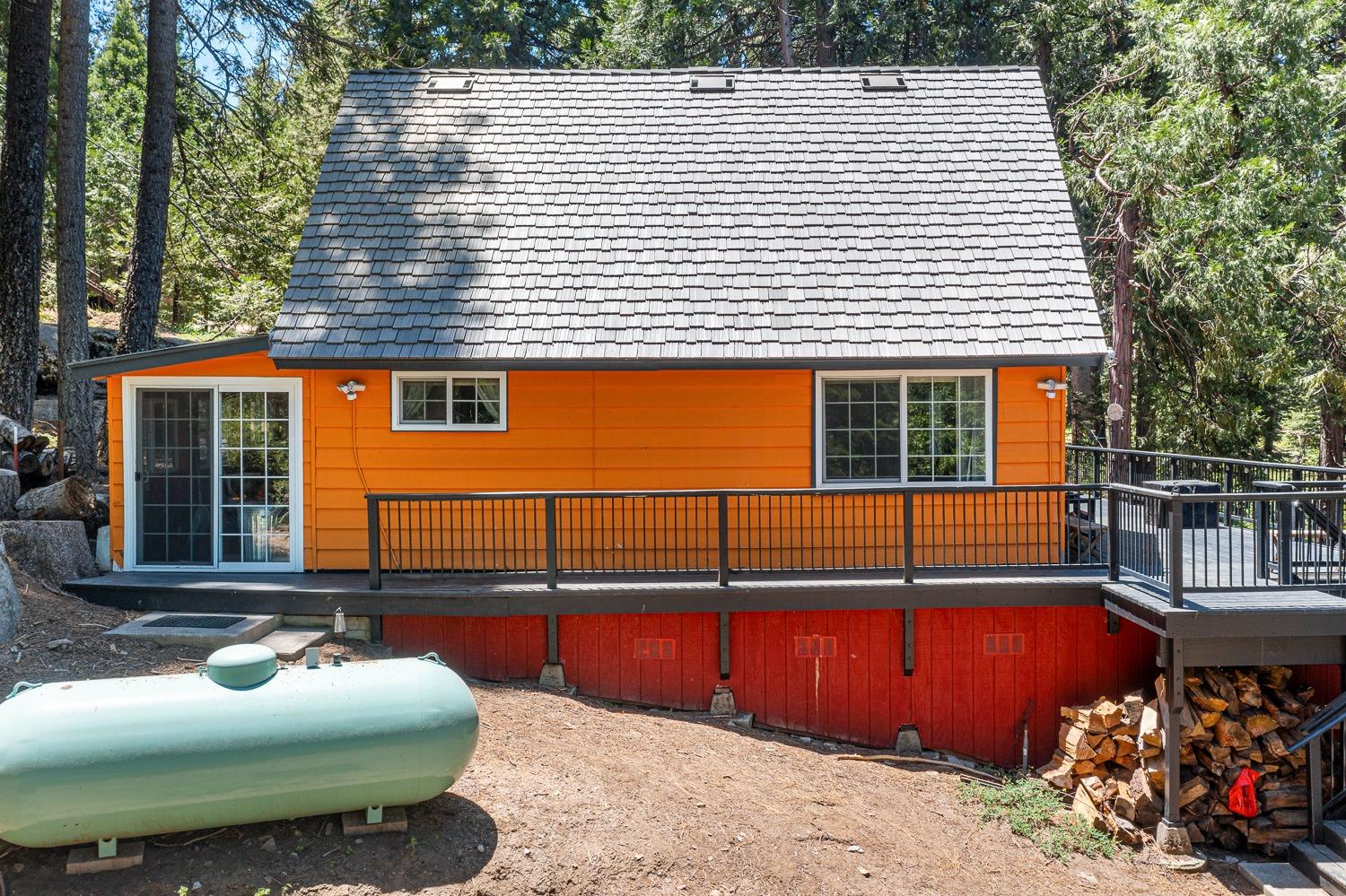 41842 Black Oak Way, Shaver Lake, CA 93664