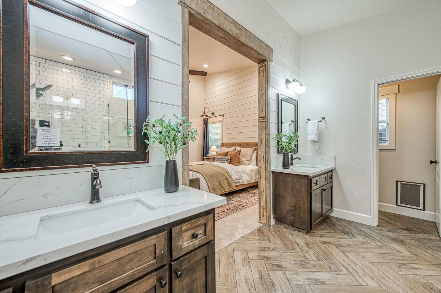 351 Trenton Ave, Clovis, CA 93619