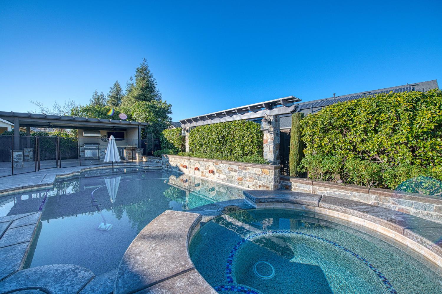 351 Trenton Ave, Clovis, CA 93619