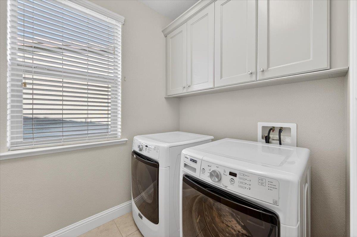 11664 BELLA VERDE Ave, Fresno, CA 93730