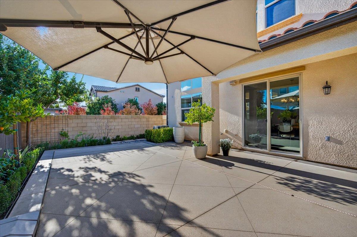 11664 BELLA VERDE Ave, Fresno, CA 93730