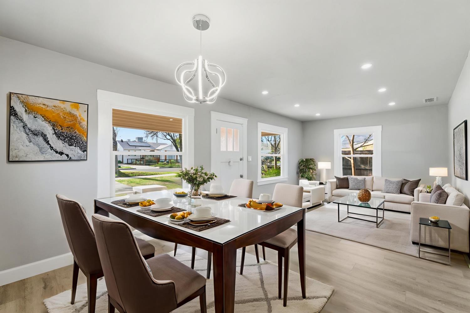 537 E Michigan Ave, Fresno, CA 93704