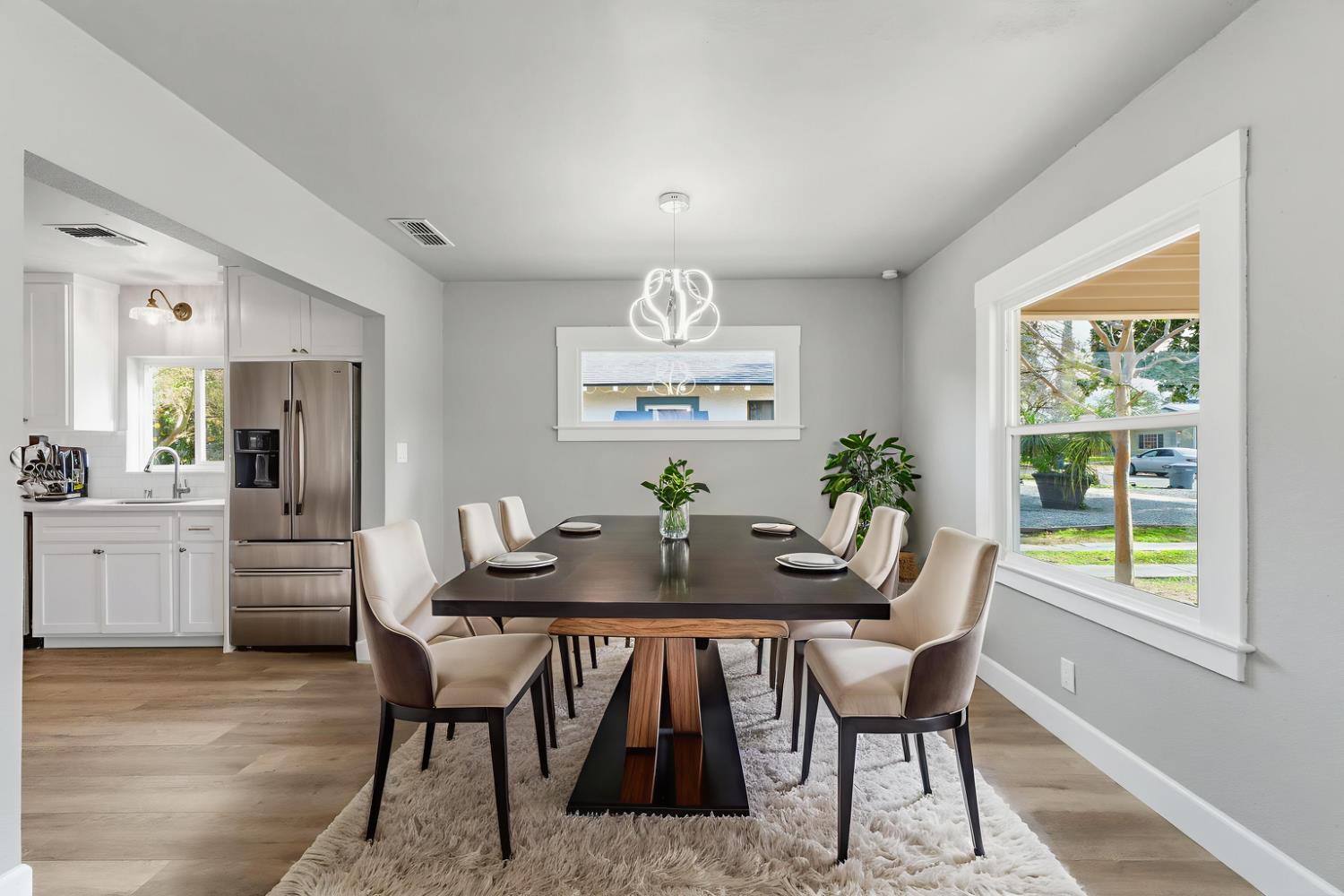 537 E Michigan Ave, Fresno, CA 93704