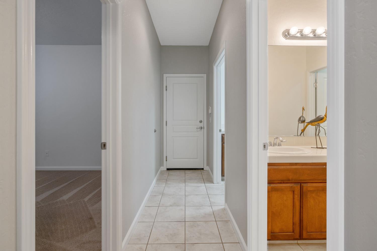 6317 Delaware, Visalia, CA 93291