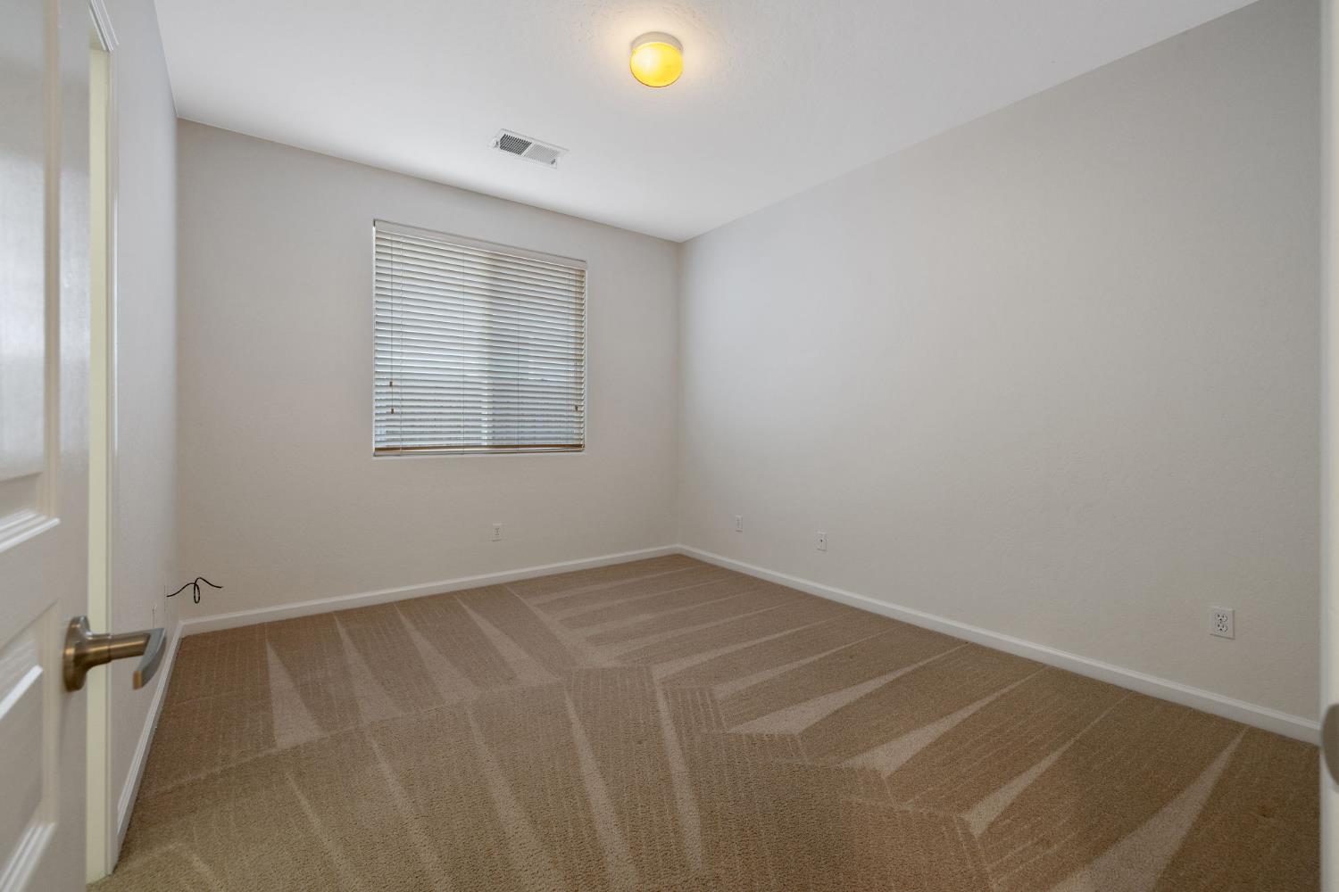 6317 Delaware, Visalia, CA 93291