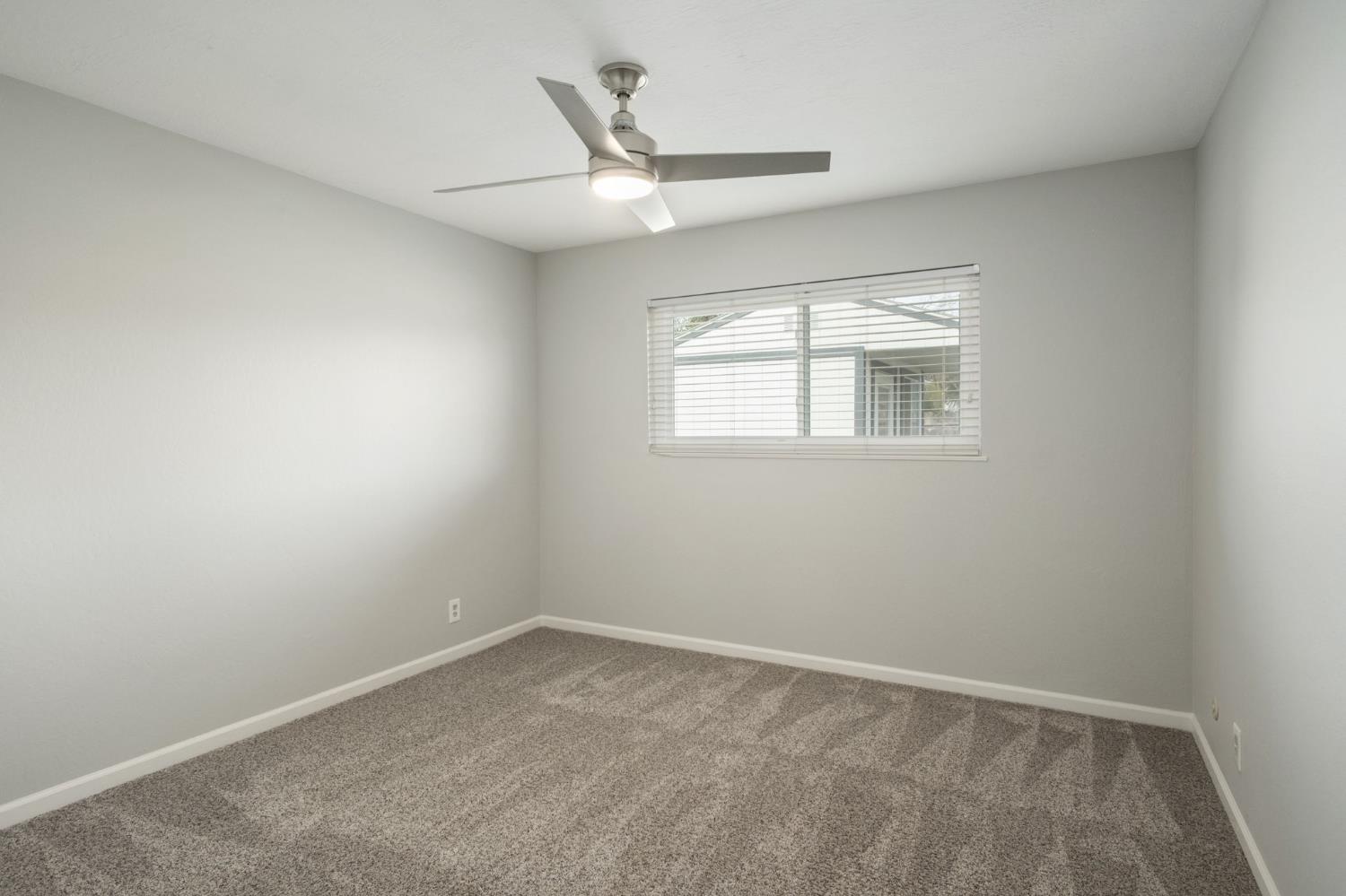 638 E Browning Ave, Fresno, CA 93710