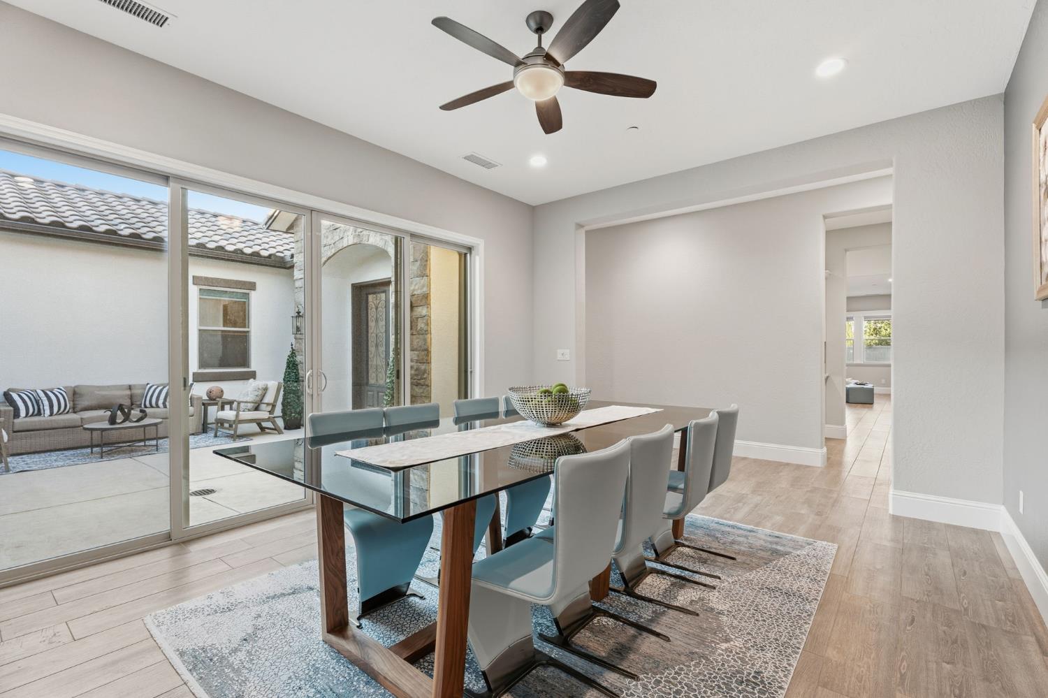 2687 Trenton Ave, Clovis, CA 93619