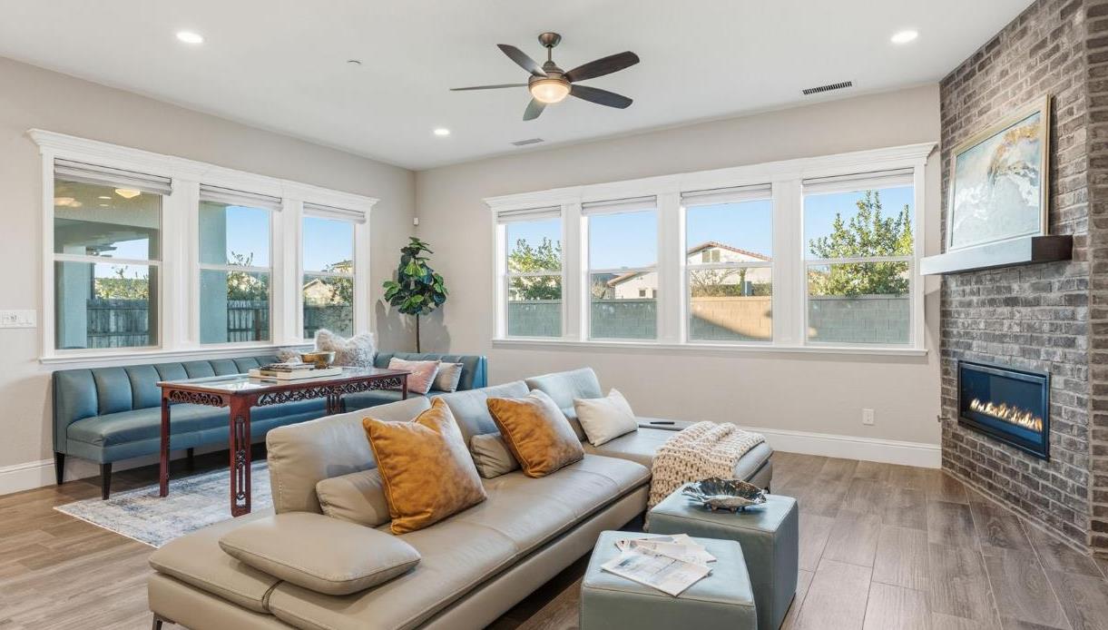 2687 Trenton Ave, Clovis, CA 93619