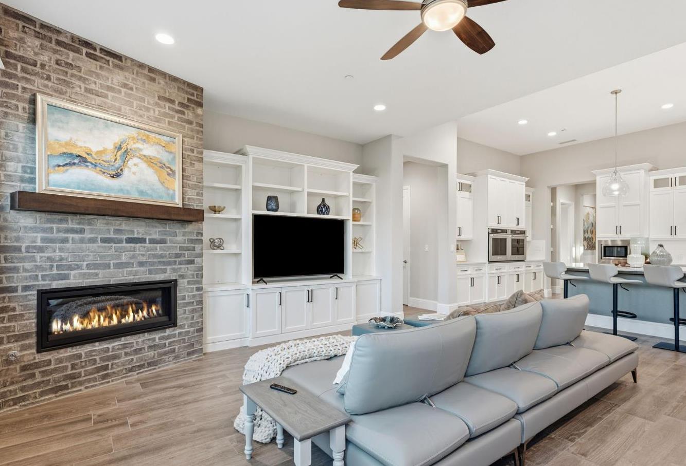 2687 Trenton Ave, Clovis, CA 93619