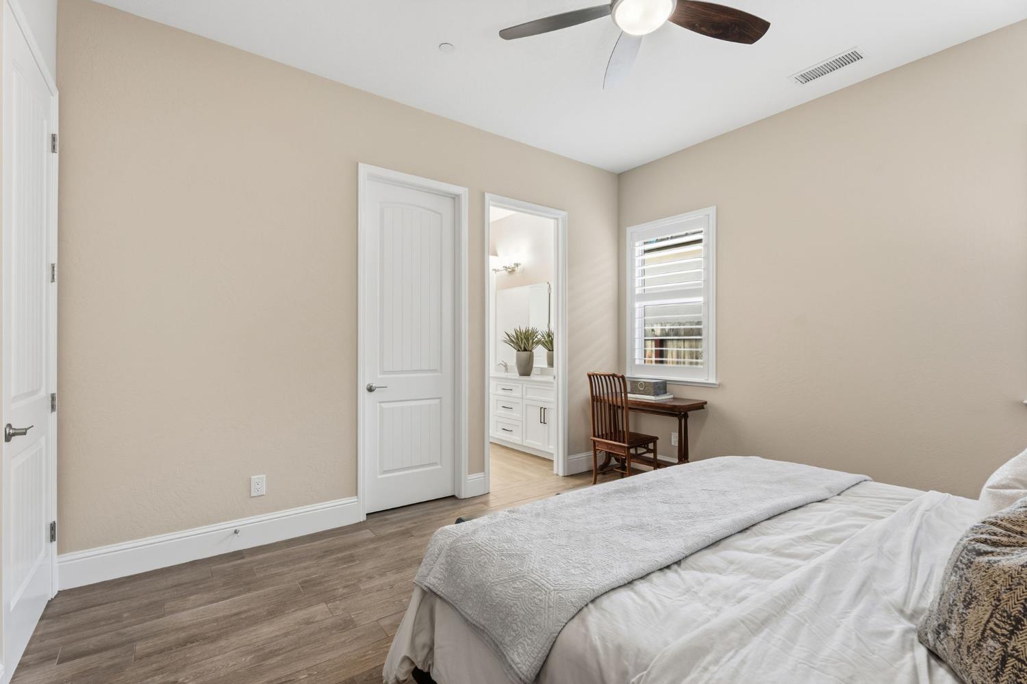 2687 Trenton Ave, Clovis, CA 93619