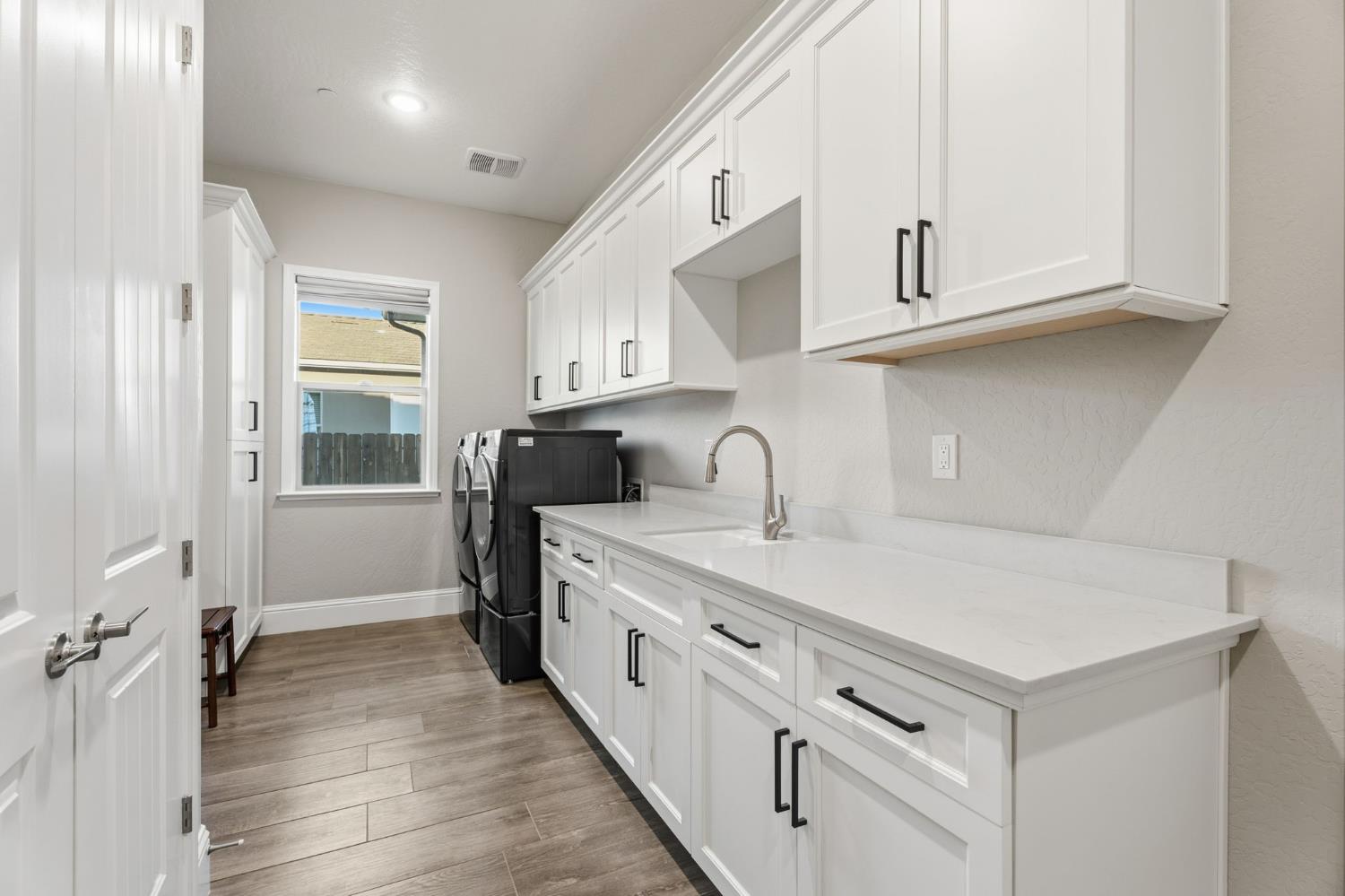 2687 Trenton Ave, Clovis, CA 93619