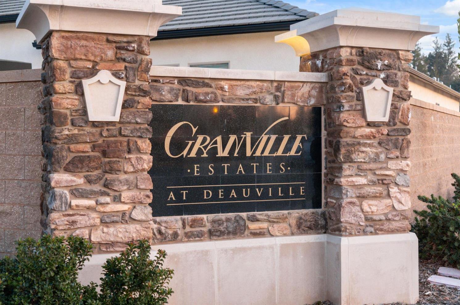 2687 Trenton Ave, Clovis, CA 93619