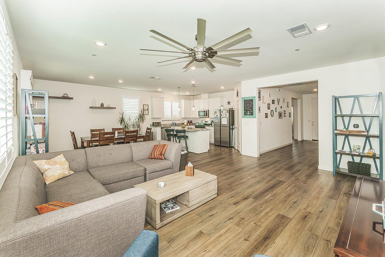 644 Rock Crest Ave, Madera, CA 93636