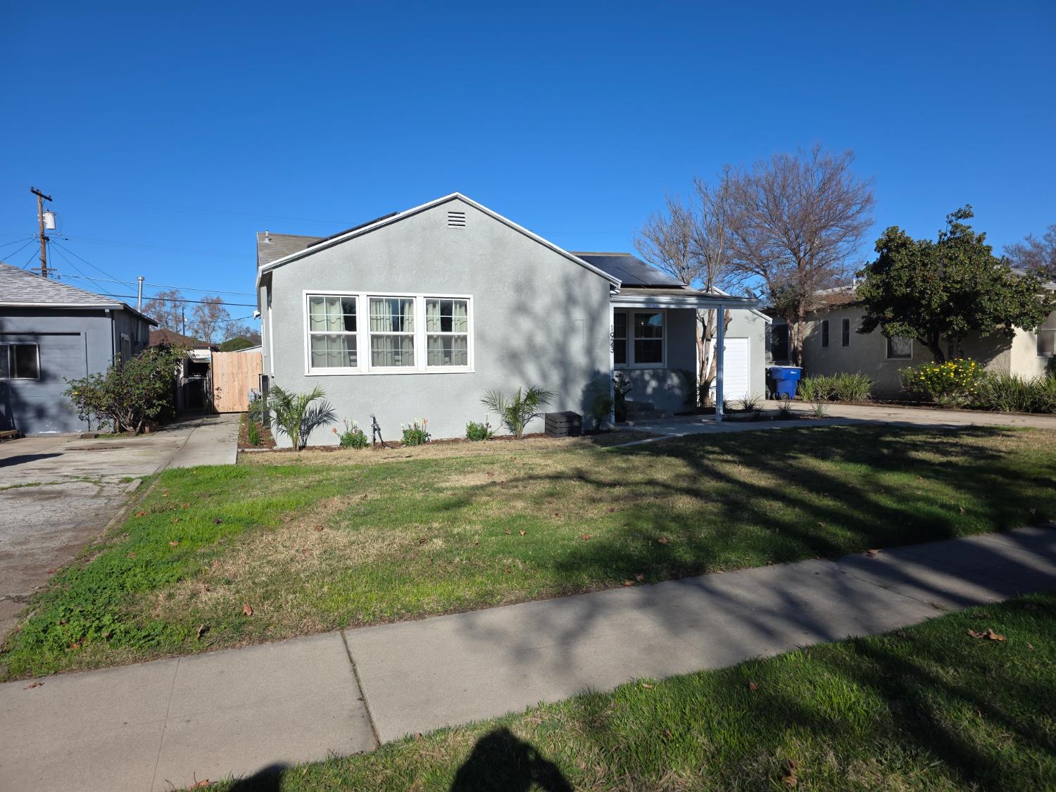 1923 E Terrace Ave, Fresno, CA 93703