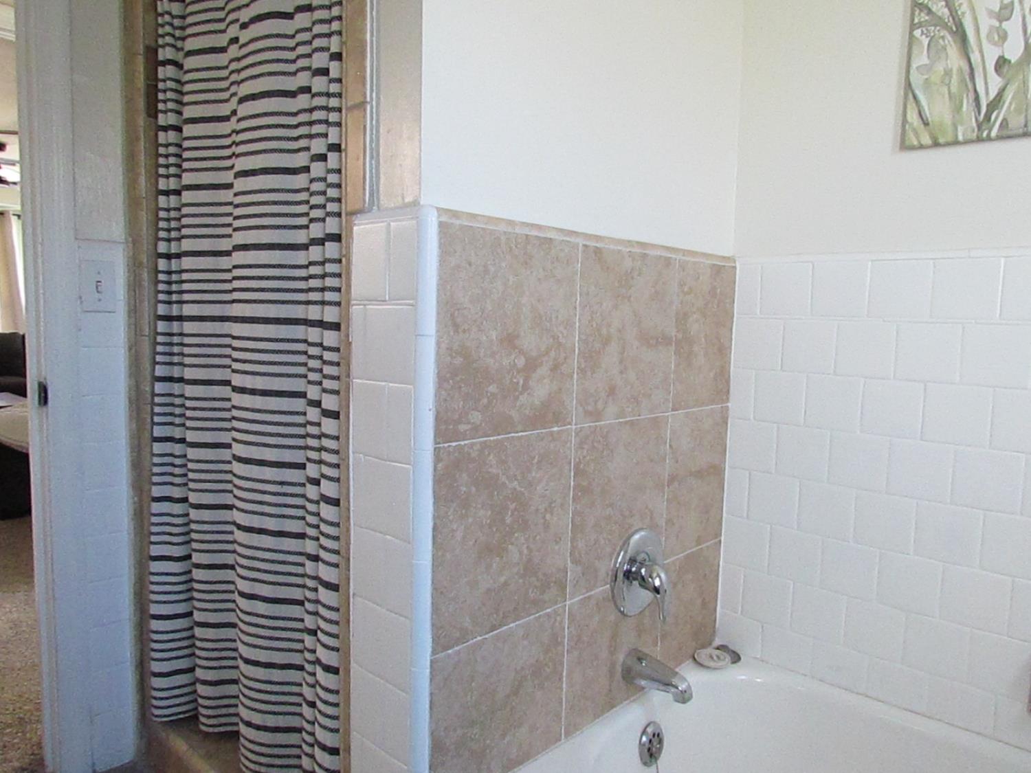 1923 E Terrace Ave, Fresno, CA 93703