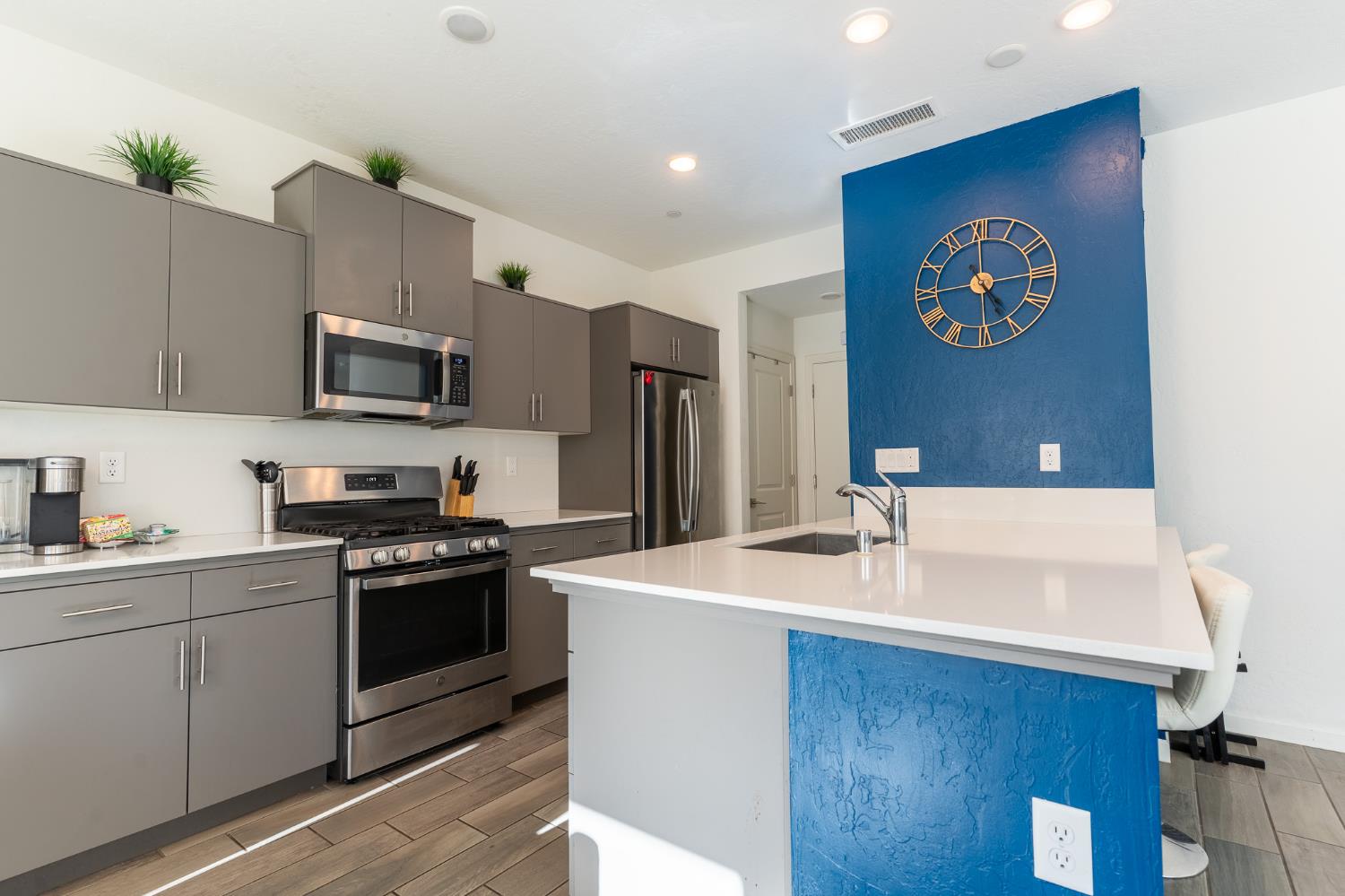 3742 Longford Way, Clovis, CA 93619