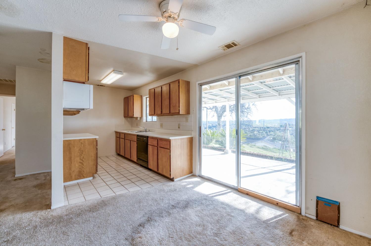 28776 Copper Creek Dr, Coarsegold, CA 93614