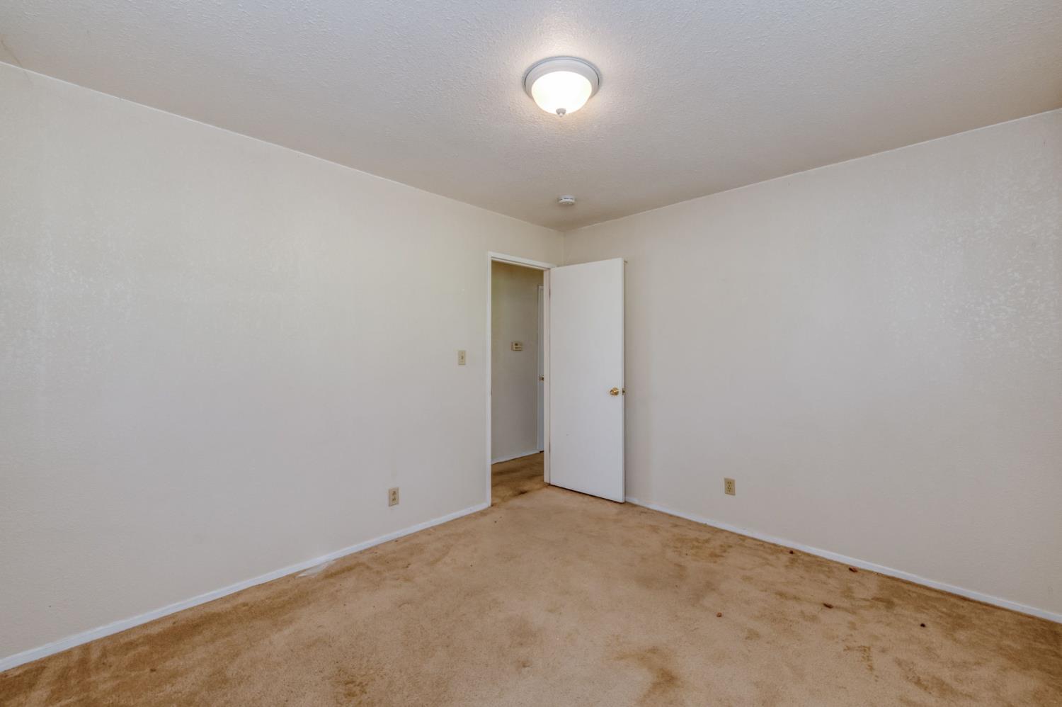 28776 Copper Creek Dr, Coarsegold, CA 93614