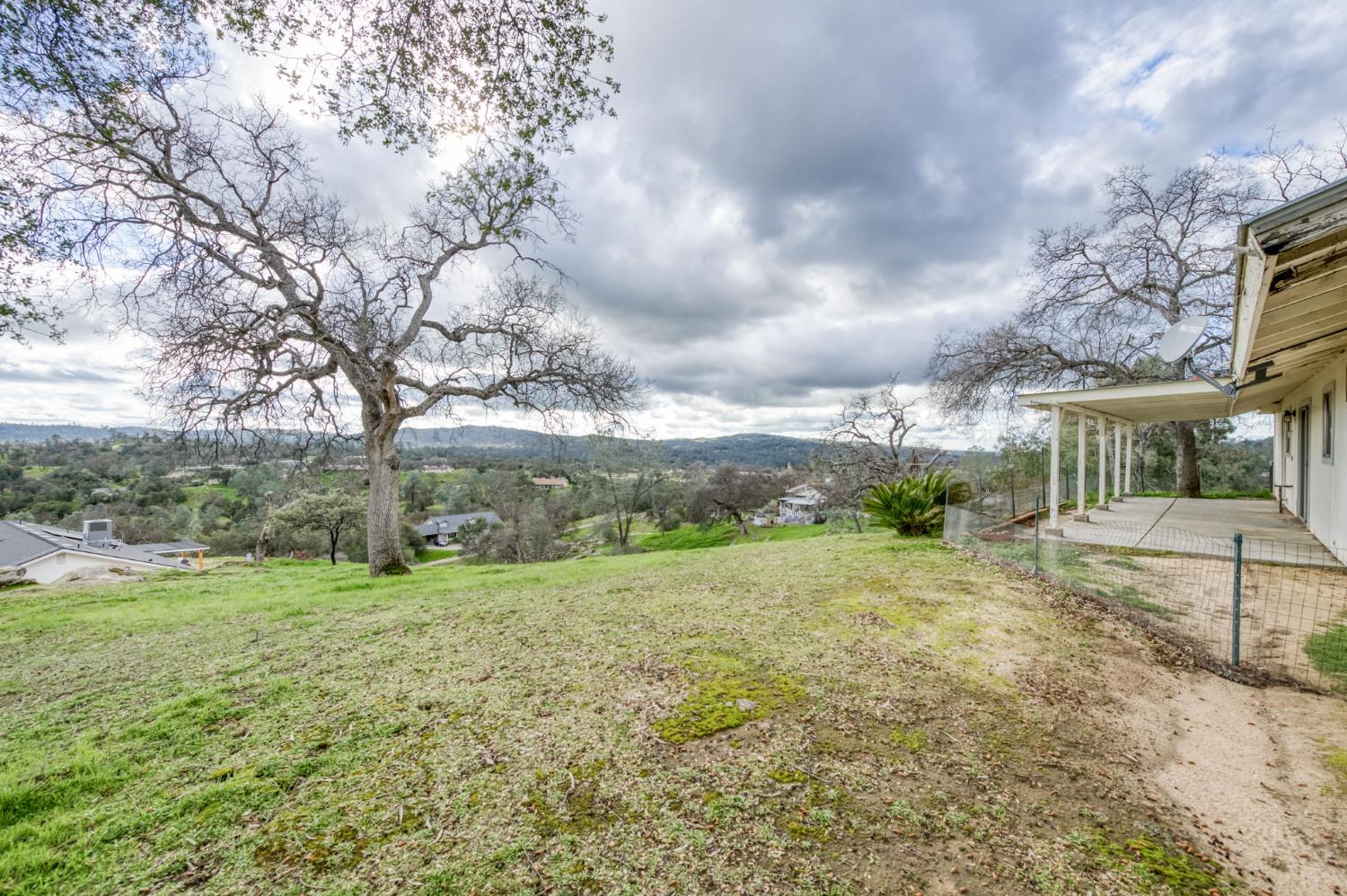 28776 Copper Creek Dr, Coarsegold, CA 93614