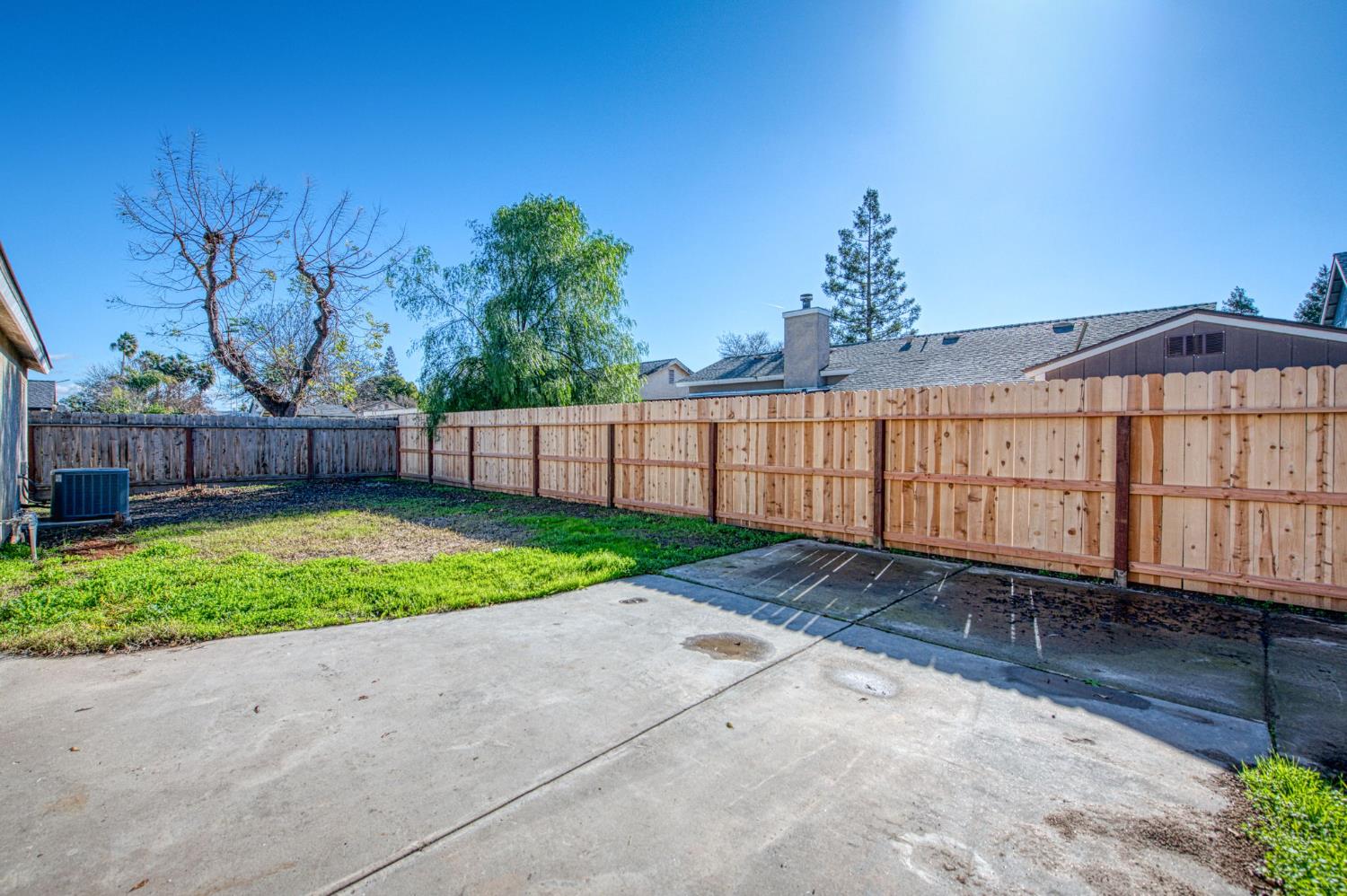 5397 W Robinson Ave, Fresno, CA 93722