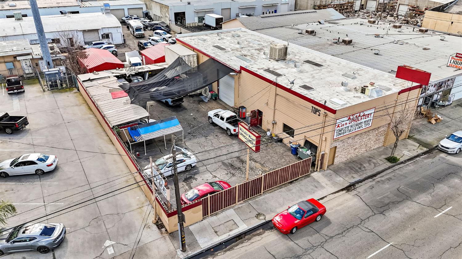 1824 E Mckinley Ave, Fresno, CA 93703