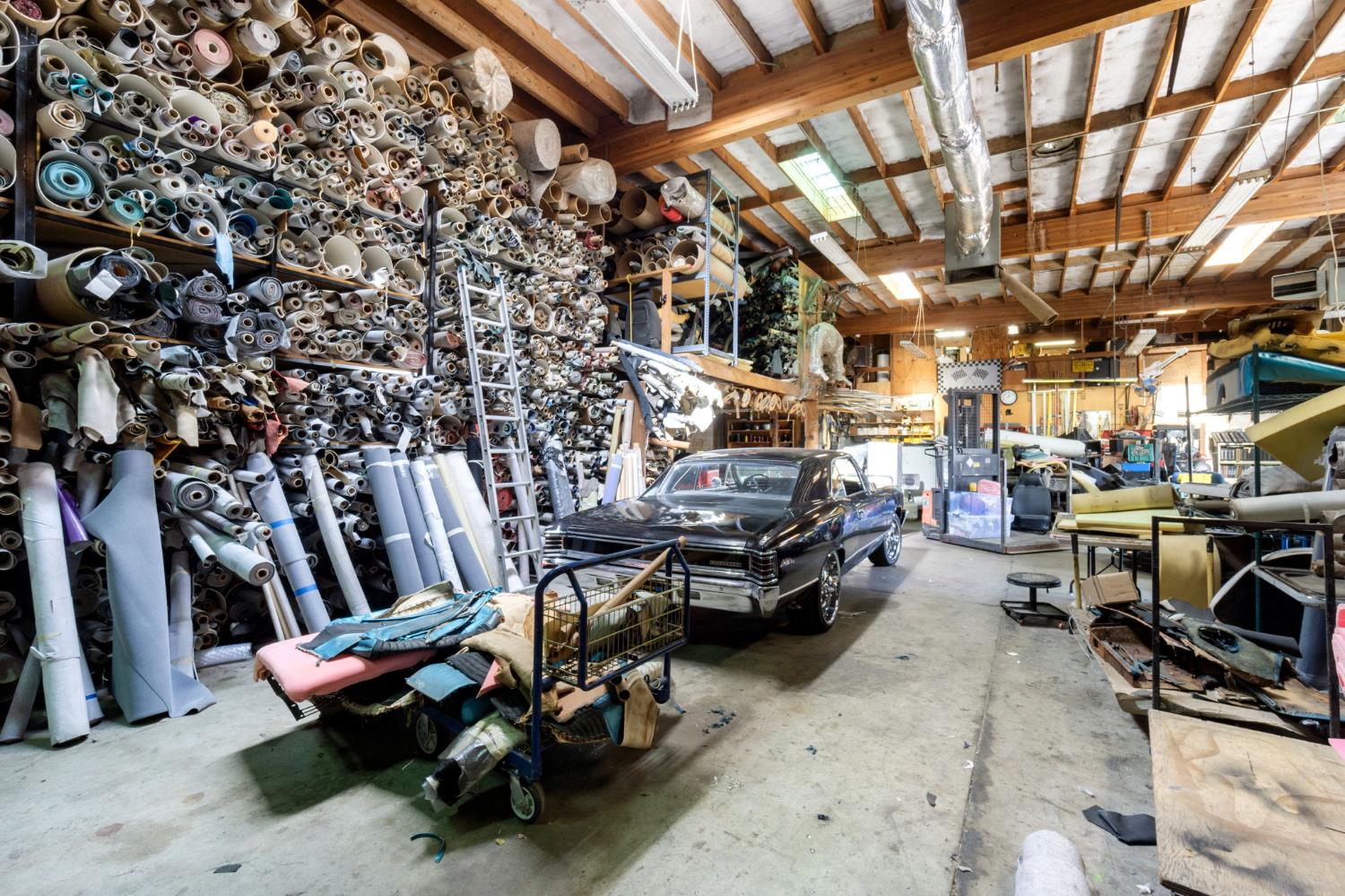 1824 E Mckinley Ave, Fresno, CA 93703