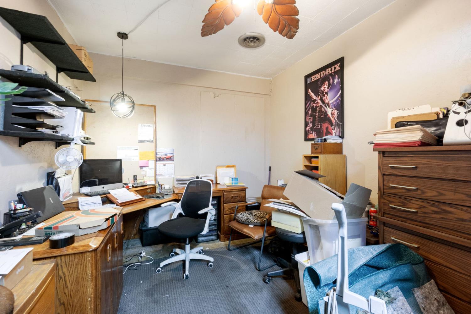 1824 E Mckinley Ave, Fresno, CA 93703