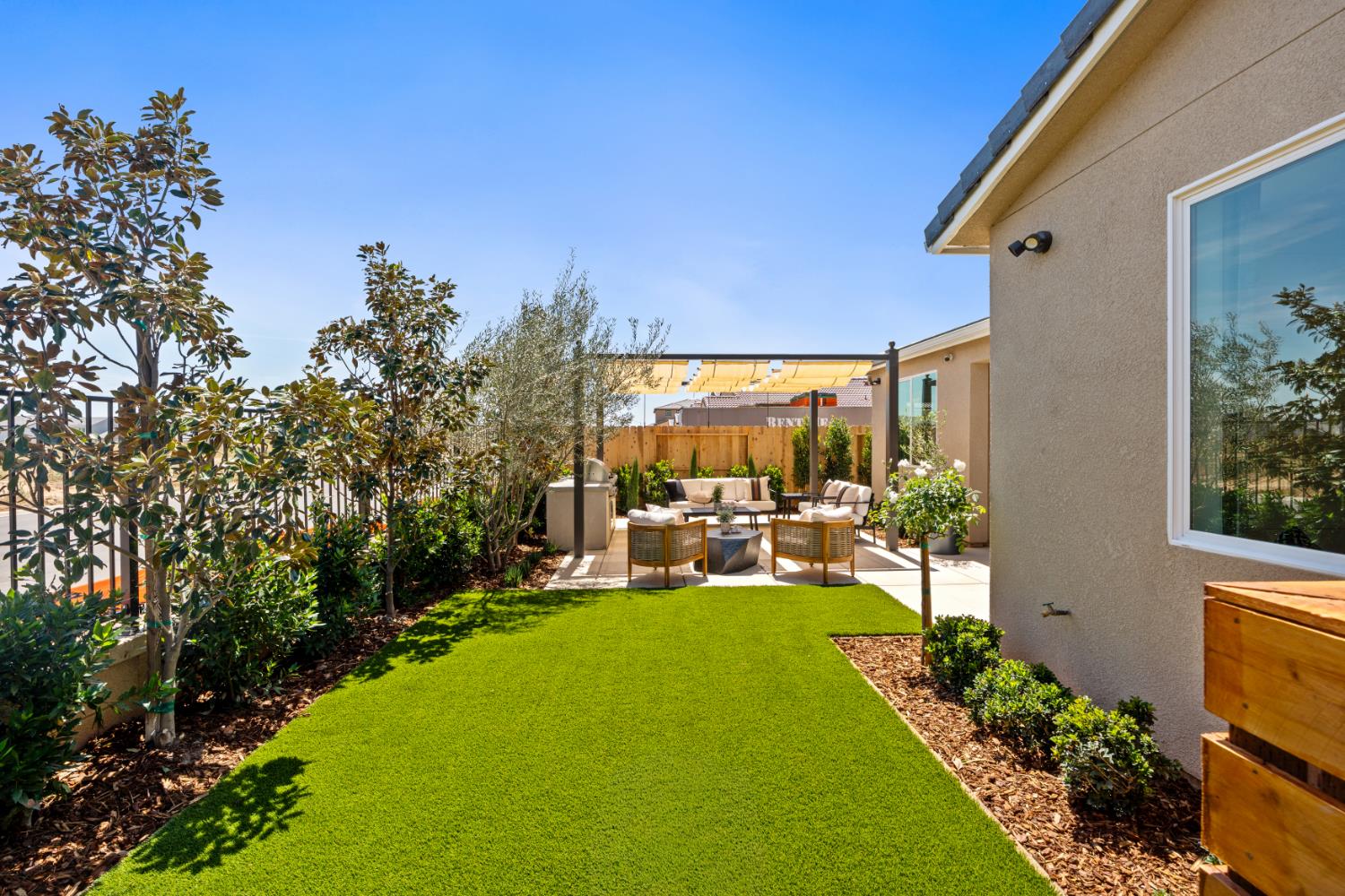 2442 N Harken Way, Clovis, CA 93619