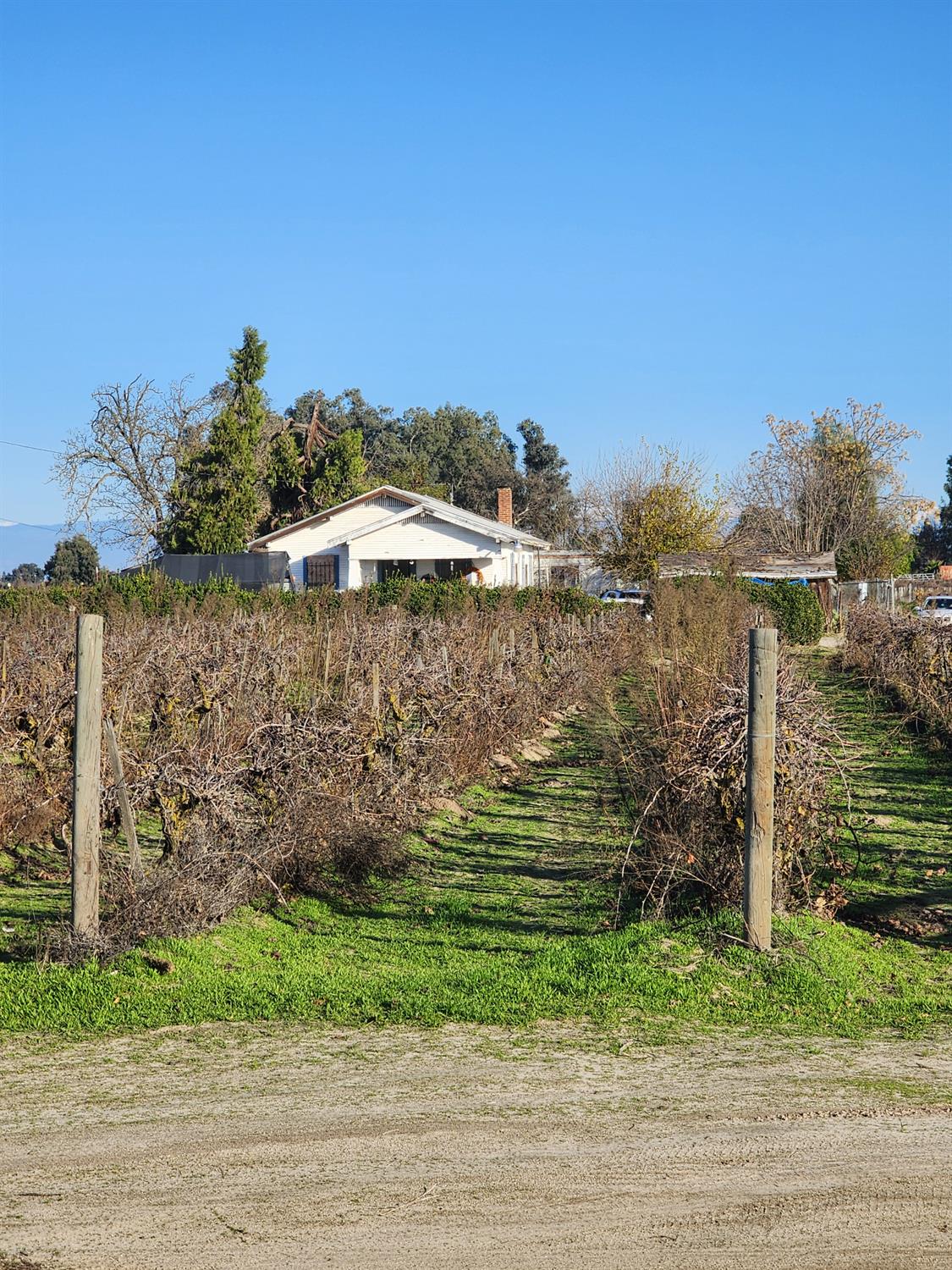 9614 S East Ave, Fresno, CA 93725