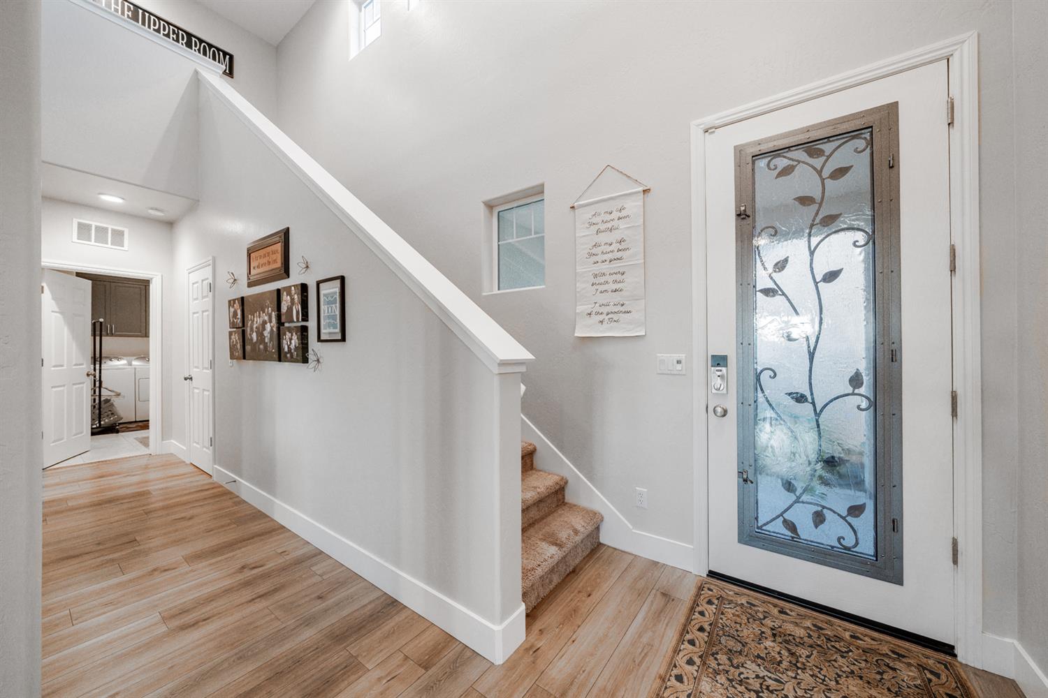 928 Skansen St, Kingsburg, CA 93631